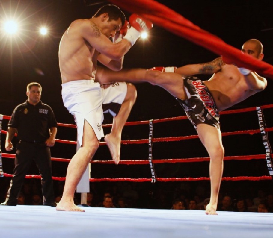 This picture has always meant more to me than just a picture.
It’s how I found my way back to my wife.
It’s a reminder of everything I’ve built from nothing.
It carries every struggle, every setback, every moment I could’ve quit… but didn’t.
This isn’t just Muay Thai.
This is dedication.
This is belief.
This is who I am.
Everything I have today came from staying the course when it would’ve been easier to walk away.
Earn your respect. Always.
#muaythai #spidermuaythai #thaiboxing #fightlife #dedication