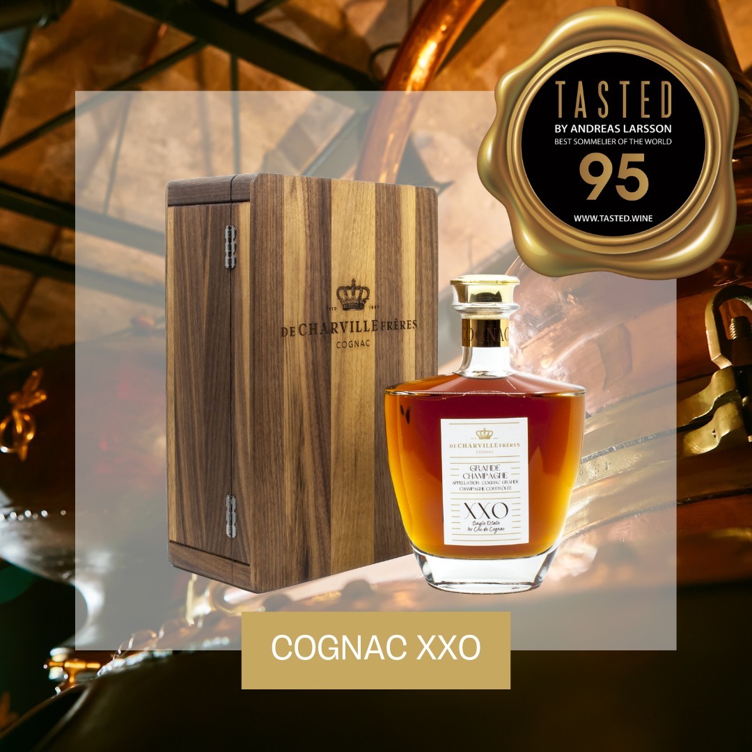 Nous sommes ravis de partager la formidable note de 95/100 attribuée à notre #cognac XXO par @legrandsommelier. Andreas Larsson, Meilleur #Sommelier au Monde (ASI 2007) est connu pour son palais intransigeant et ses incroyables capacités de #dégustation. Cette récompenser rare souligne la #qualité exceptionnelle de notre Cognac, à la croisée du #terroir, de l'élégance et de l'exigence.
Fêtez cet évènement avec nous !
#TheGoldenAgeOfCognac #JoinOurClub
@tasted_by_andras_larsson
#CognacGrandeChampagne #GrandeChampagne
#Tasting #Wine #Spirit #Spirits #HandCrafted
#SavoirFaire #MadeInFrance