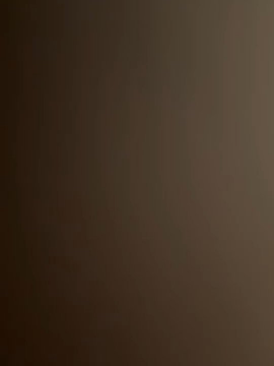 Golden tones, elevated taste
@dion_beautifyhairdesign
#beautifyhairdesign #blondehair #hairrefresh #victoriapointhairdresser #brisbanehair