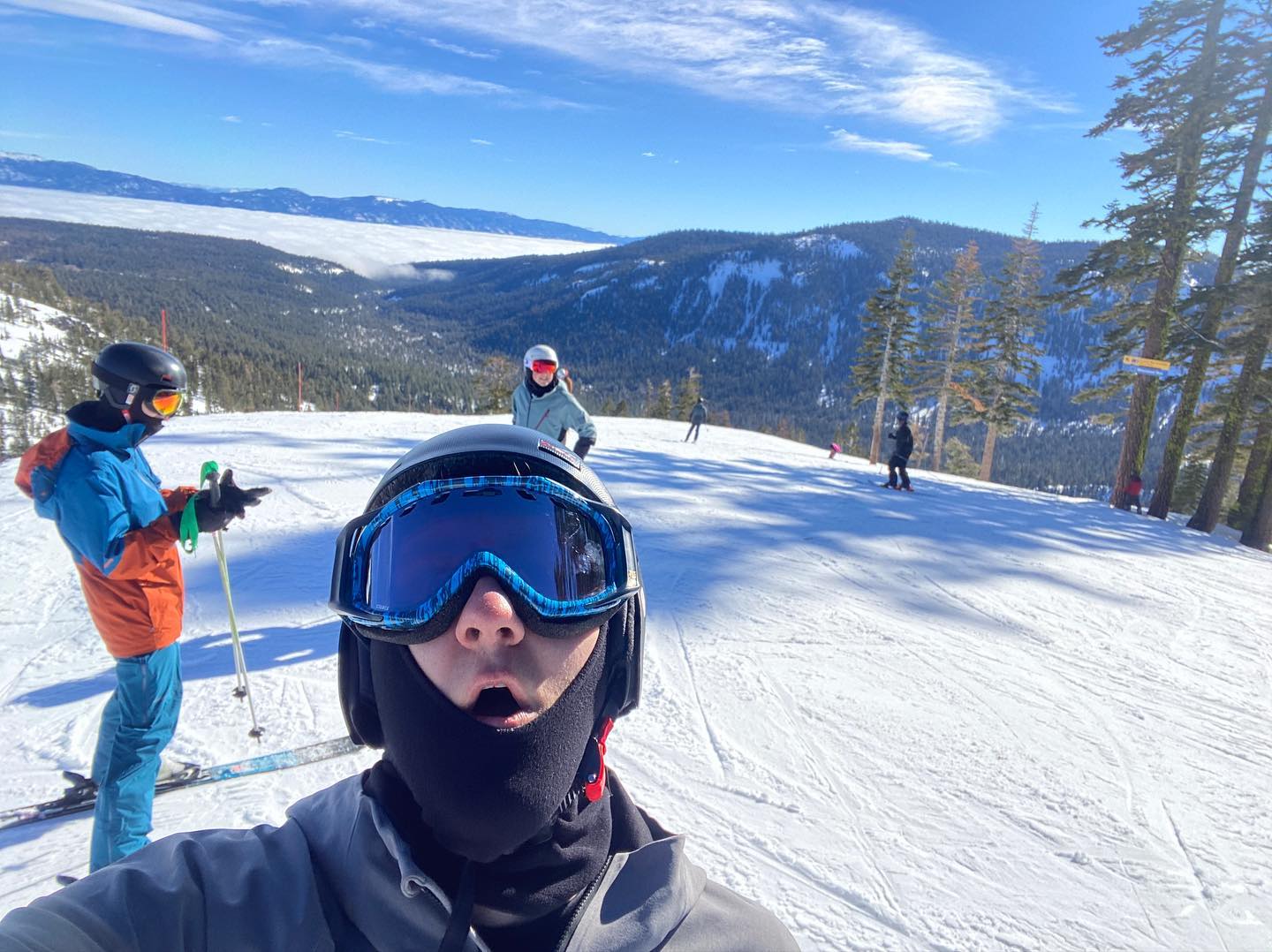 Spent the last 5 days in Lake Tahoe courtesy of @jacksonguizan . I haven’t been skiing in 3 years so there was definitely a huge learning curve (check out the video of me sliding down the mountain at the end) but still a lot of fun! I think my form for skiing is getting a lot better (probably not) but the experience is more important anyway. On Sunday we went to a church service on top of the mountain, which was very different and cool. The resort we skied at was the host of the 1960 olympics in Lake Tahoe which is super cool! They still have the road signs from the olympics which is super cool. Another cool thing about Lake Tahoe is that even though the temperature while I was here was below zero, the lake never froze 😱. Overall great trip with some great roommates where I proved that I am one of the worst skiers in the world. PS if you haven’t listened to bangarang by skrillex recently you should because it is a great song!
—————————————————-
#winter #skiing #tahoe #alpine #palasade #california #nevada #travelblogger #travelphotography #travelocitypartner #travelguide #travelbetterlivebetter #traveladdict #traveldiaries #travelstoke #ski #tahoe #laketahoe #skitahoe #mikesworldtour #traveldeeper #travelworld