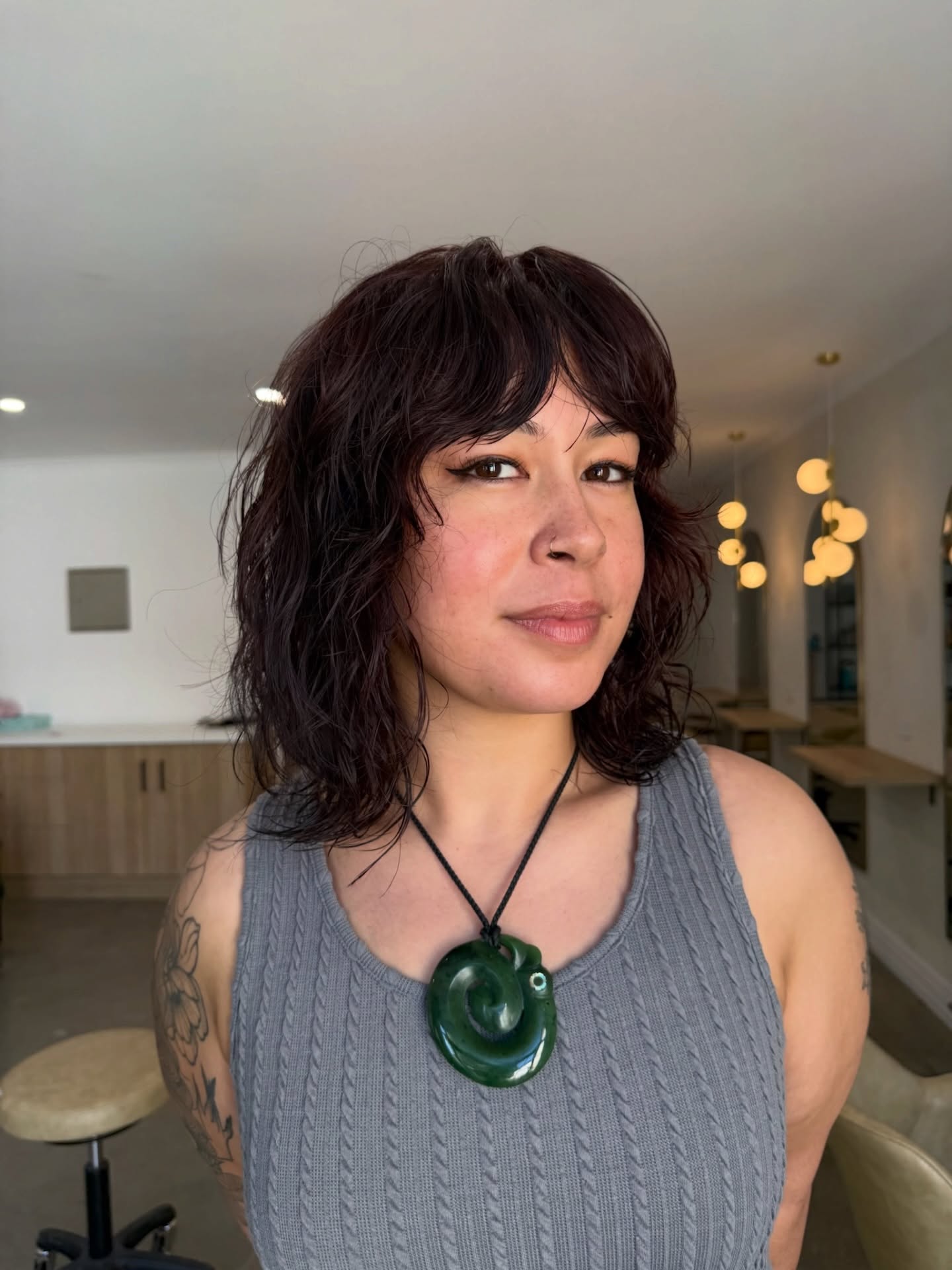 Let’s talk texture for a minute 🤤
As someone who doesn’t often get to dive too deep into a textured cut like this, I have to say I bloody LOVE when one of you tells me to let loose on their natural hair style!!!
Here we absolutely amped up her natural curls into a modern shag style but in a really wearable, fresh way. We worked in plenty of layering to keep her hair light but also accessible for her own styling at home which is SOOOOO important for my curly girls 💫
Want to look this good and rock your natural curls?
Booking link in my bio x