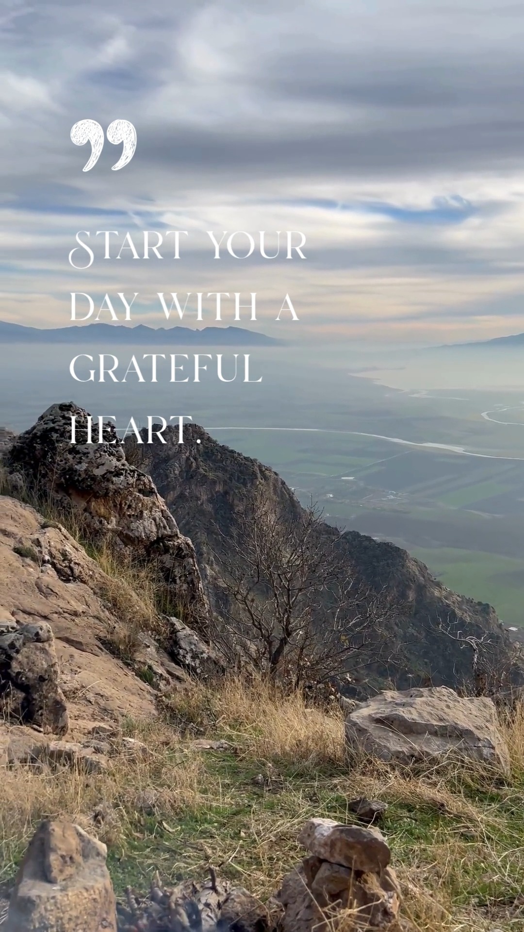 Creating an internal sense of safety can be as simple as starting our day with a grateful heart.
Healing from trauma doesn't have to be hard. It can be found if small moments too. mindfulconnectpa.com