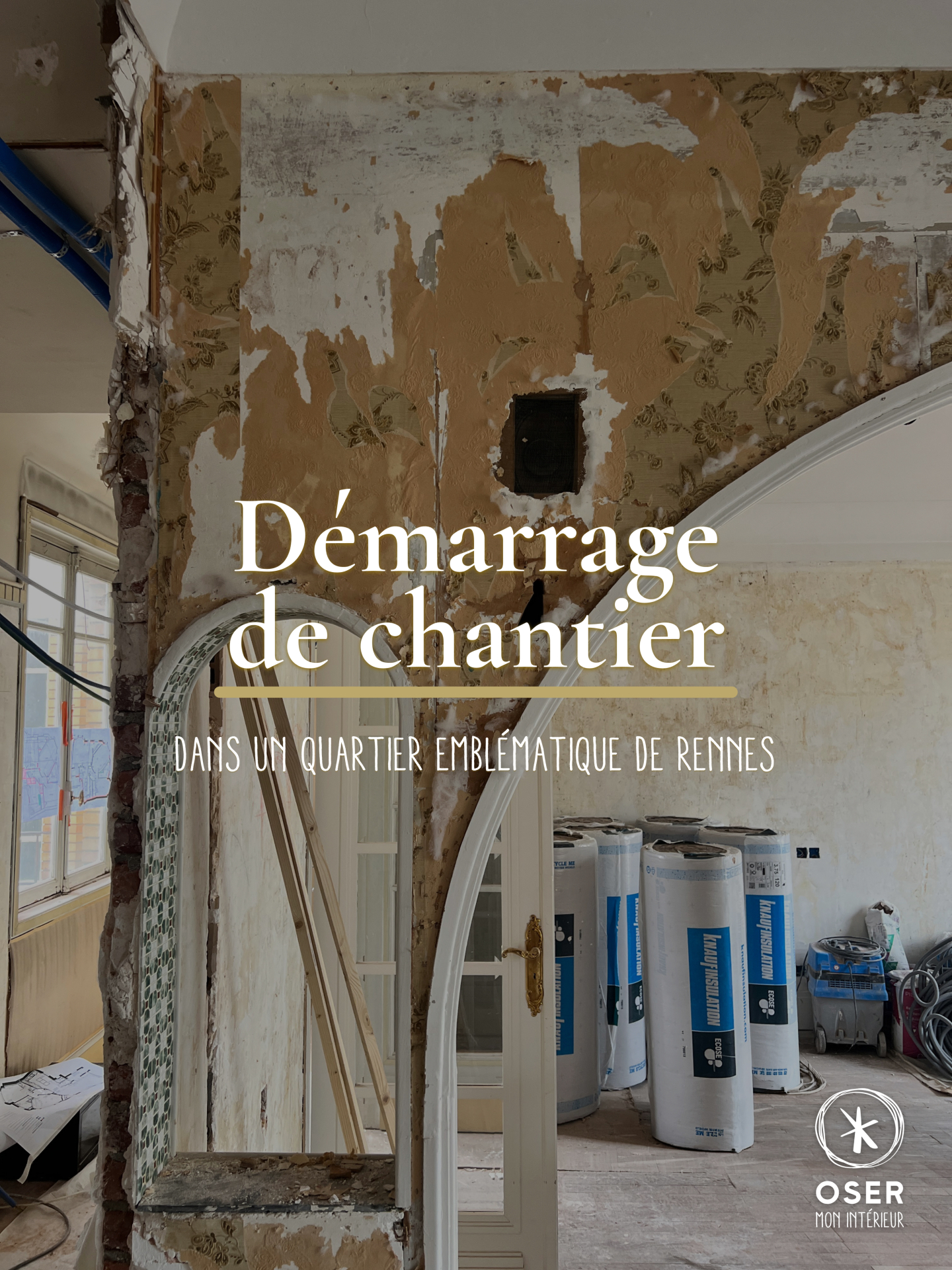 On démarre. Et ça, c'est notre moment préféré ! 🔨
Lancement de la démolition sur notre chantier à Rennes.
Situé dans un quartier emblématique, ce chantier implique des contraintes architecturales et réglementaires spécifiques ; autant de raisons supplémentaires d'avoir une maîtrise d'œuvre solide dès le départ.
Après des mois de préparation, le projet entre enfin dans le concret. Une étape clé qui vient concrétiser tout le travail réalisé en amont :
→ 📐 Les relevés de mesures et conception des plans d'architecture d’intérieur
→ ⏳ Concertation des artisans, étude de faisabilité, recherche de solution technique et esthétique
→ 📋 Les démarches administratives préalables au travaux (maire, copropriété…)
→ ⏳ Les délais d'instruction, les allers-retours administratifs
→ 💶 Le chiffrage des travaux, des agencements précis, lot par lot
→ 🤝 La sélection des choix retenus et coordination de chaque artisan
La maîtrise d’œuvre, c’est bien plus que suivre un chantier :
c’est orchestrer chaque étape pour transformer une idée en un lieu de vie durable, harmonieux et respectueux des délais comme du budget.
Avec OSER mon intérieur, vous avez une seule interlocutrice, du premier croquis jusqu’à la réalisation.
Vous avez un projet de rénovation ambitieux ? Dites-nous tout en commentaire. 👇
#maitriseœuvre #architecture #rennes
