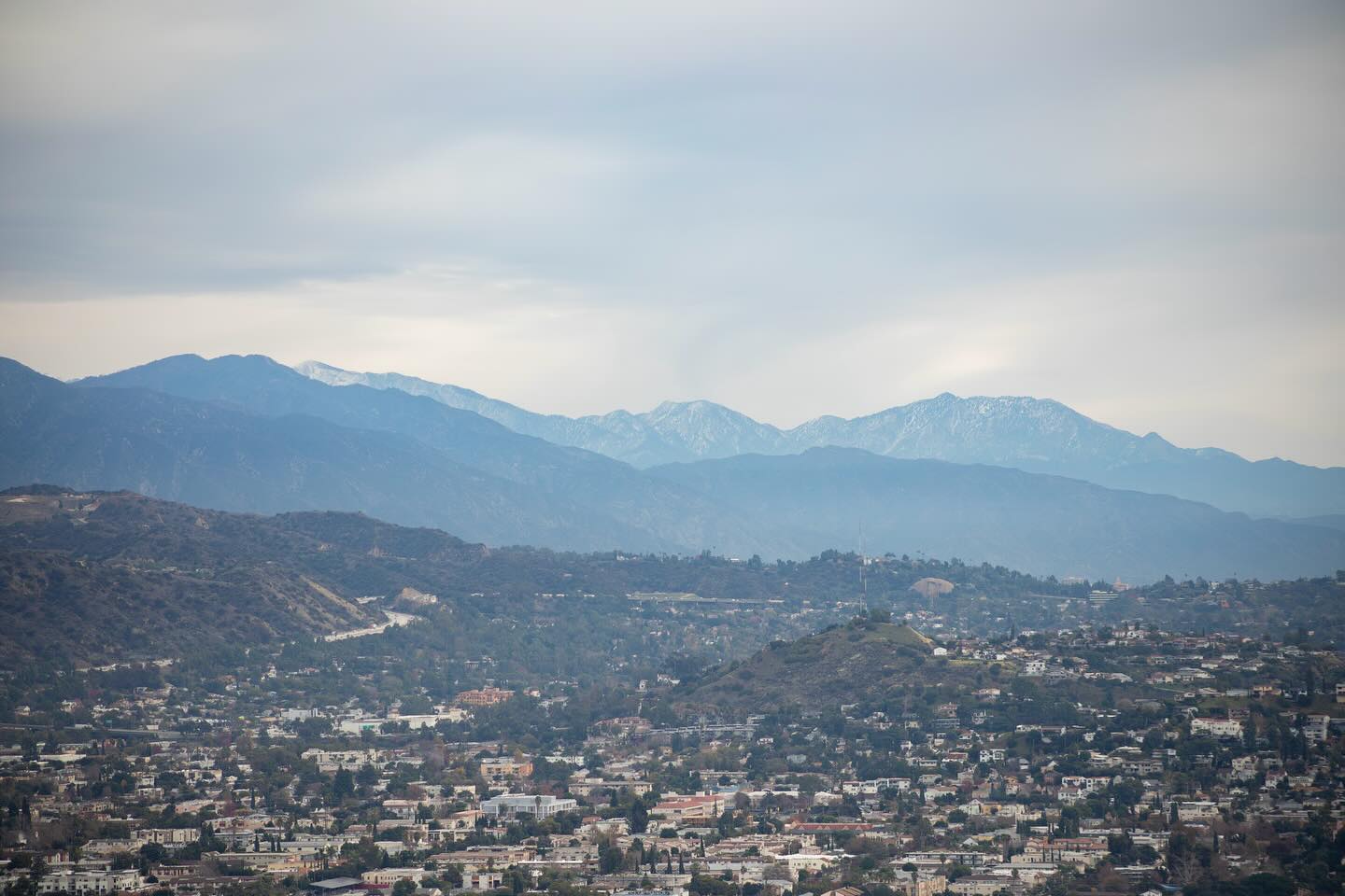 Dreaming of the mountains. They keep calling to me ⛰️
#hiking #hikingadventures #losangeles #california #mountains #landscape #landscapephotography #getoutside