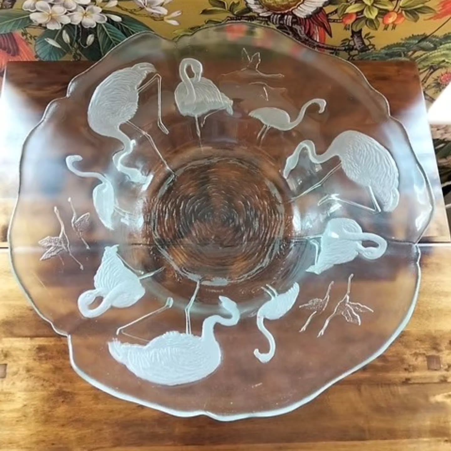 Vintage Frosted Glass Crane Bowl – Possibly Verrerie d’Art de Lorraine Daum Naum | https://share.google/UPW2kjWMchT2X1elL #stufftoyouandme