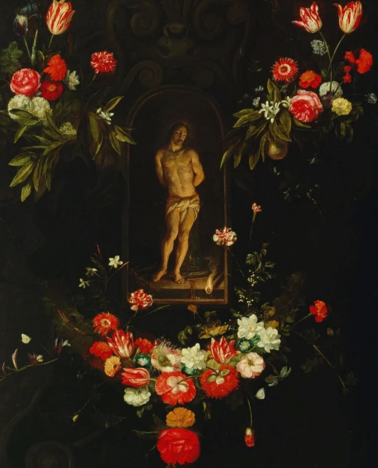 Aujourd’hui, nous célébrons aussi l’arrivée du printemps qui nous fait débuter notre fête saisonnière des Mystères de la Vie Éternelle.
« Nouveau soleil, le monde te contemple émerger avec éclat de ton repos. Viens, l’univers en ce jour est ton temple, recueille le transport de tes enfants, toute la terre émue revit à ta vue, s’offrant à toi avec ces fleurs. Nos chants joyeux, notre encens et nos cœurs.
« Reconnaissons Ieshu, l’esthète doux. Offrons-lui le gracieux bouquet de fleurs où l’aube reflète l’infini des cieux. Qu’il reçoive ce gage de notre temps en hommage.
« Ô Roi des cieux ! Feu sacré de la terre ! Nous t’honorons avec délice. Qui n’aimerait un frère si généreux, un maître si bon, un dieu si bienveillant ? Ah ! Descends dans nos âmes, brûle-les de tes flammes. Et que nous t’offrions à jamais, doux sauveur, nos chants, notre encens et nos cœurs. »
Image : « Christ à la colonne, dans une guirlande de fleurs » par Frans Ykens et Jan van den Hoecke, vers 1650.
#eglisegnostiqueapostolique