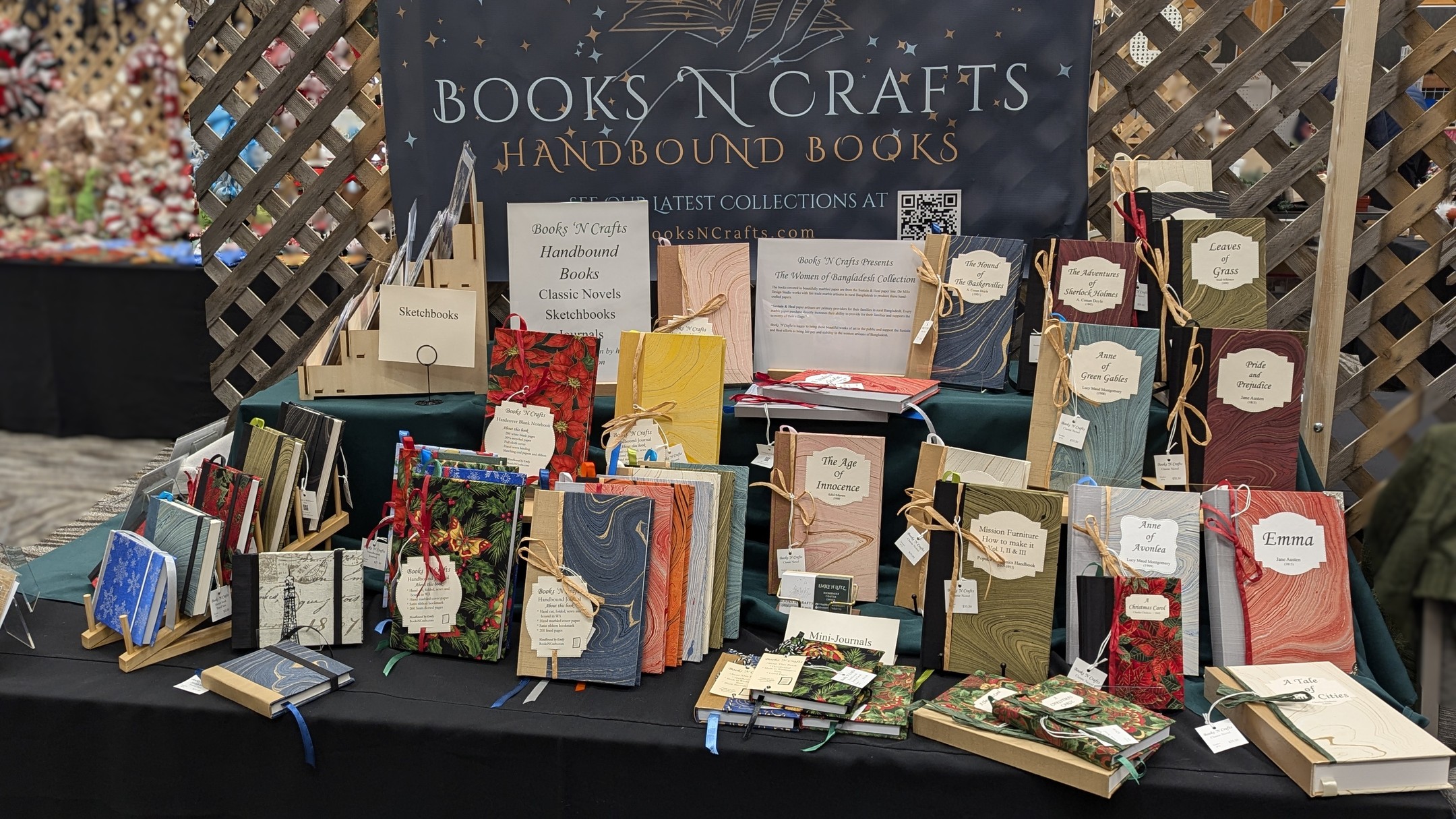 Two events at onceβthe first time ever! One event had central checkout, so I could manage the other event at the same time. It was a bit nerve-wracking, but it was a really fun experience!
Lynnwood Boutique and Craft Show was amazing, and Shorewood Elementary never disappoints! I hope to do both of them again next year!
#craftfair