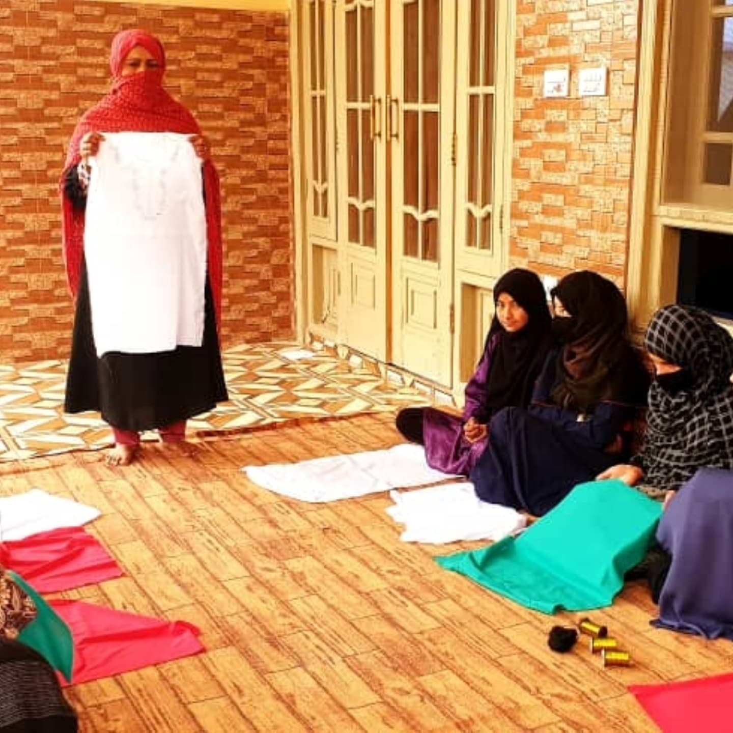 On March 8th, International Women’s Day, Shared Humanity Inc. sponsored the launch of a new vocational training class in mirror work and Khamac Duzi at Bibi Latifa’s School in Kandahar, Afghanistan.
This initiative enrolled 20 young female students in the sixth grade, giving them hands-on training from a qualified Khamac Duzi instructor. Unfortunately, once they graduate in June, these girls will no longer be allowed to continue their formal education due to current restrictions.
By providing this training, Shared Humanity Inc. is offering a pathway to financial independence, equipping students with vocational skills and an opportunity to continue practicing their craft from home. These skills can help students build an opportunity for themselves in the future.
International Women’s Day may have passed, but the work to support and uplift women and girls continues every day through Bibi Latifa’s school.Let’s keep standing together for their right to learn, create, and thrive.
You can support programs like this by donating or simply sharing this post to raise awareness. (Links in Bio)
#WomenEmpowerment #KhamacDuzi #Afghanistan #SupportGirlsEducation #sharedhumanityusa #shareyourhumanity #charity #education #school #afghanistan