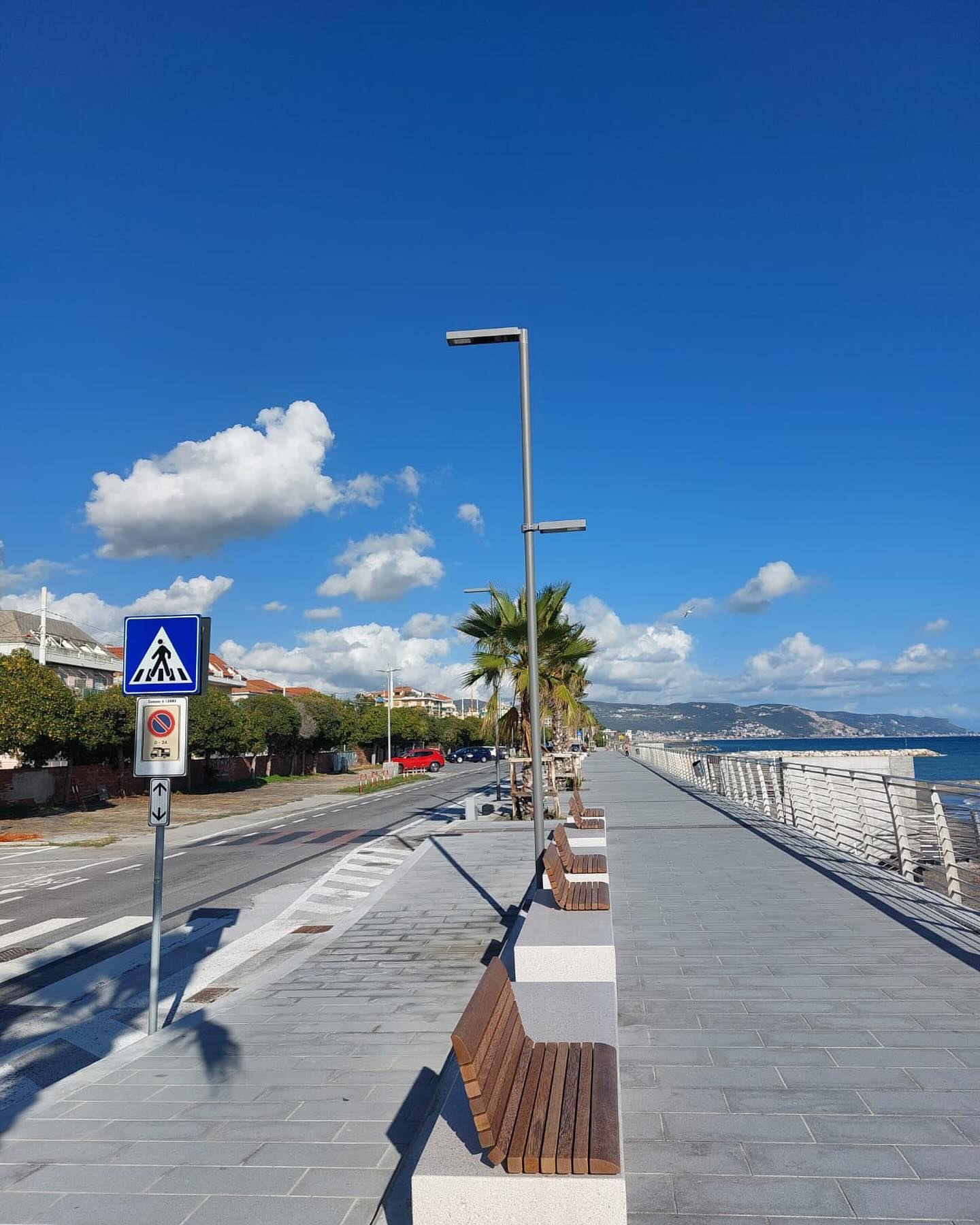 Restyling lungomare di Ponente. Comune di Loano - Savona #guttoriellocostruzioni #work #job #impresaedile #building #instagram