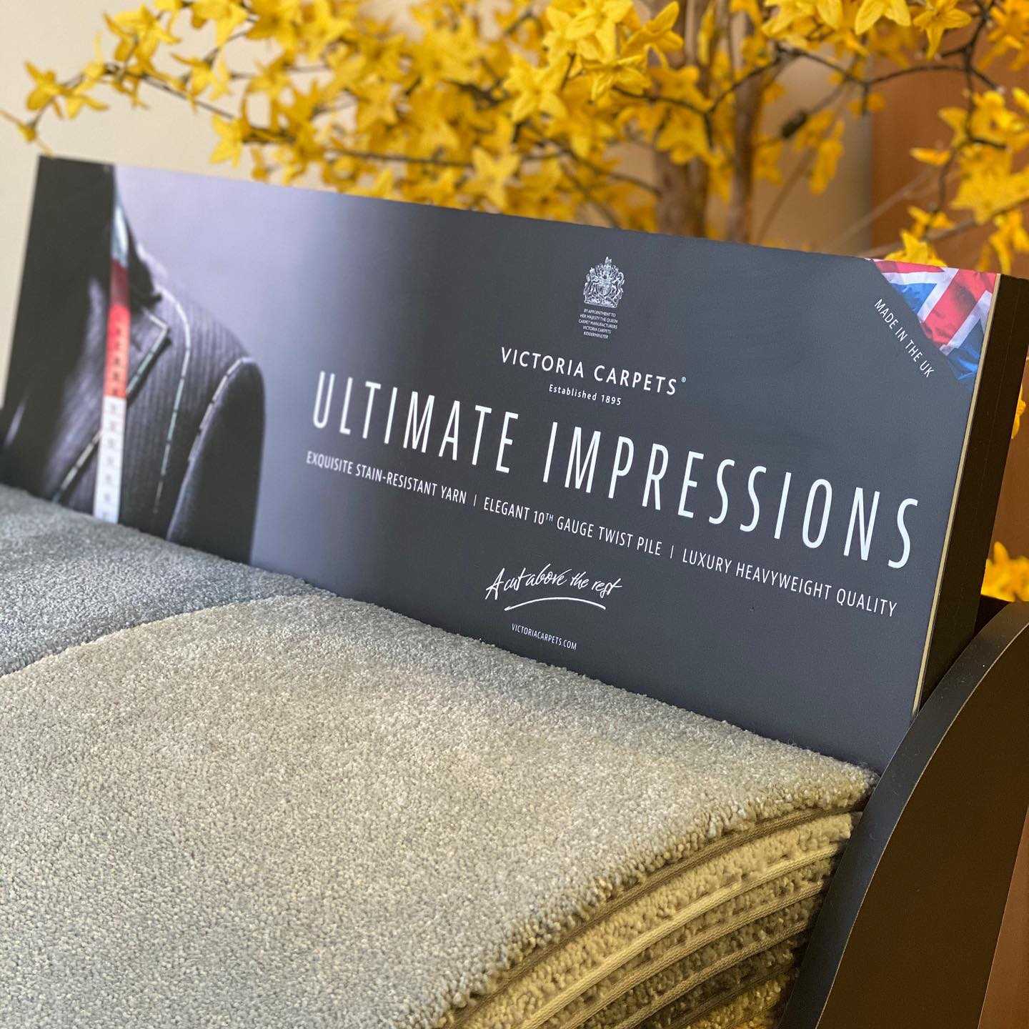 ⭐️ NEW STANDS ARE IN ⭐️ The new range from @victoria_carpets_limited
Ultimate Impressions now available for browsing in store! 👀
Come check them out!
Open: Mon-Fri 9:00-16:00 Sat 9:00-12:30
#victoriacarpets #luxuryflooring #qualityfloors #carpets #ultimateimpressions