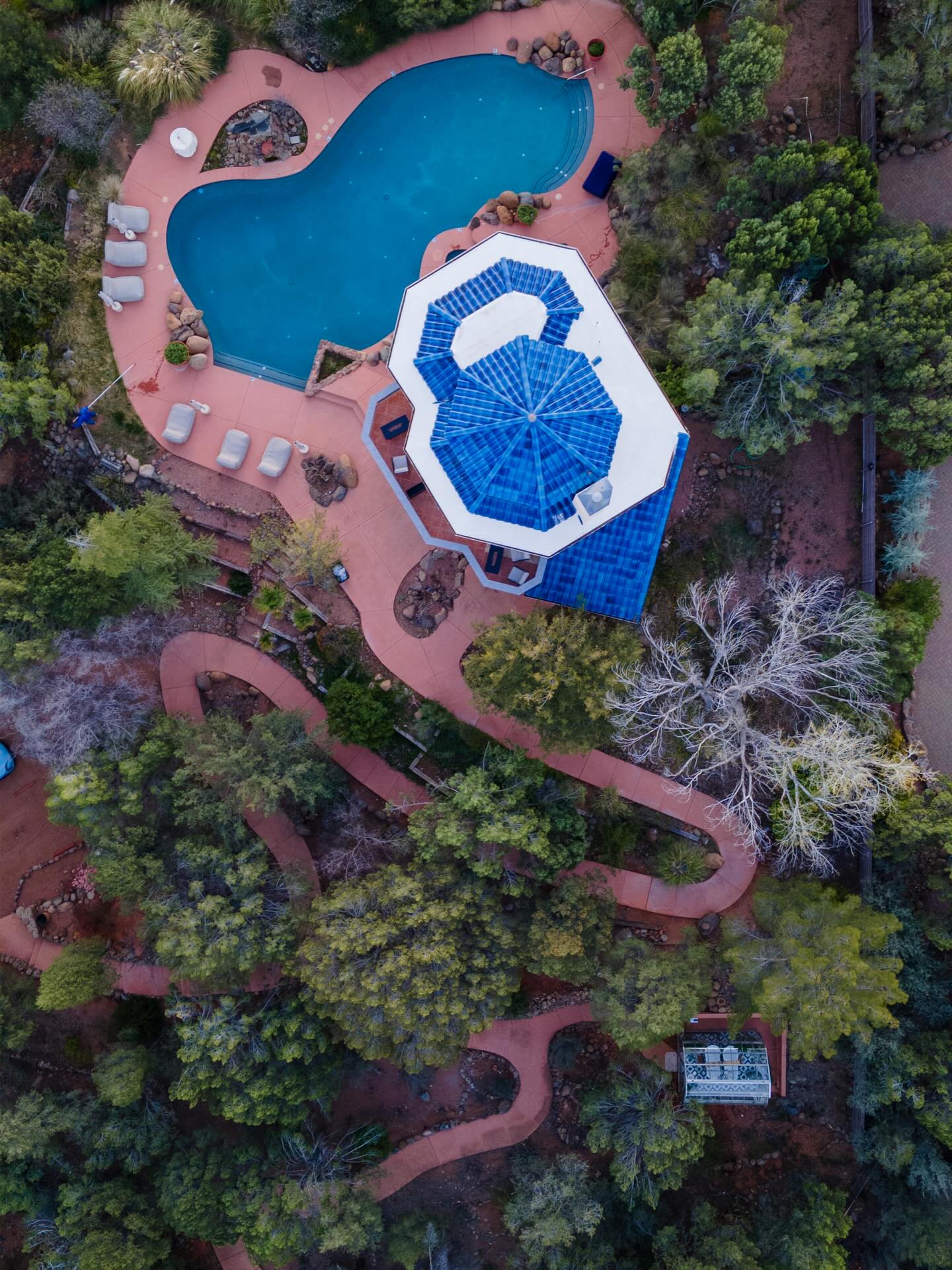 Five private acres in Sedona — not built for volume, but for stillness.
The Jenesis House was created as a sanctuary for those navigating transition, burnout, new beginnings, or simply the need to pause.
Wide open space.
Room to breathe.
Room to think clearly again.
This estate exists so you can step away from the noise — and return to yourself. 🖤
Visit TheJenesisHouse.com and select Book Now. #AWellnessEstate #TheJenesisHouse