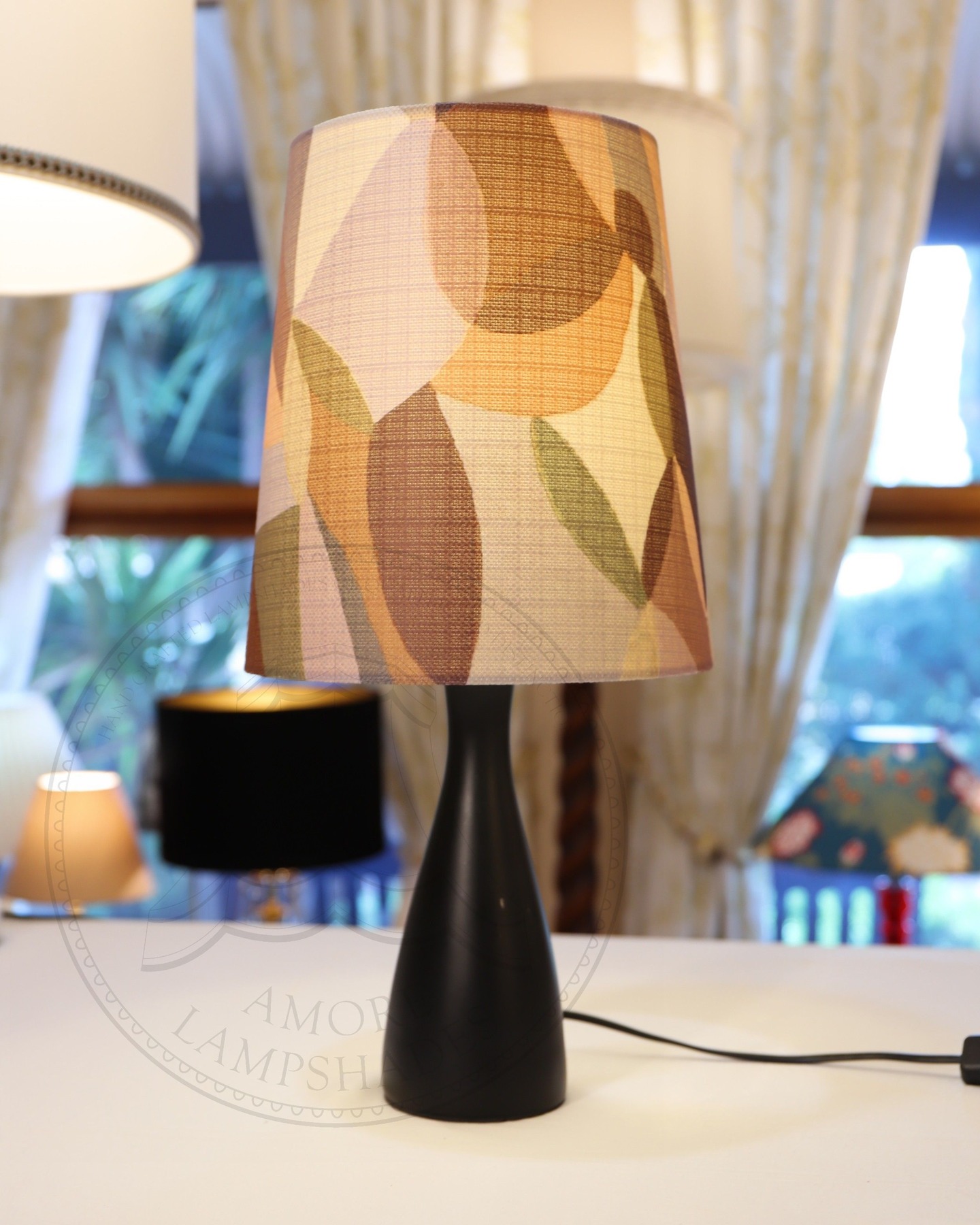 Small and tall, mid century style Bonded lampshade, looking great in this fabric supplied π
#amorelampshades
#customlampshades
#lampshademaker
#lampshademakeraustralia
#handmadelampshades