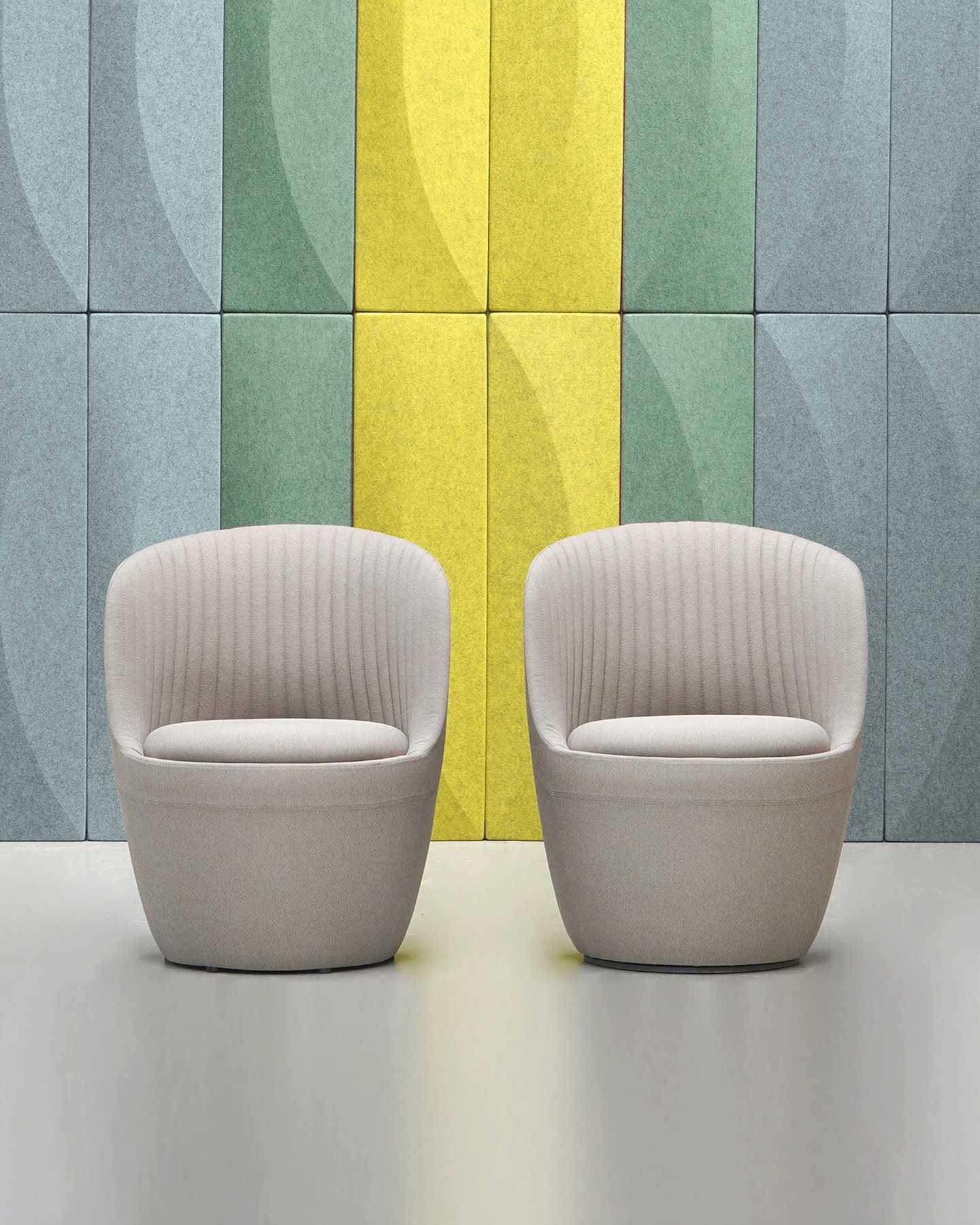 Shelly Mini: a style for any space.
Shelly Mini transforms Shelly Armchair’s design into a compact form, while retaining its comfort and aesthetics – proving a perfect solution to offices or waiting areas in need of its versatile design.
Custom upholstered in our Australian factory, in any fabric or leather colour of your choice.
Designed by @favarettoandpartners
Available in Australia at Fineseat
•
#furniture #architecture #interiordesign #commercialfurniture #tubseating