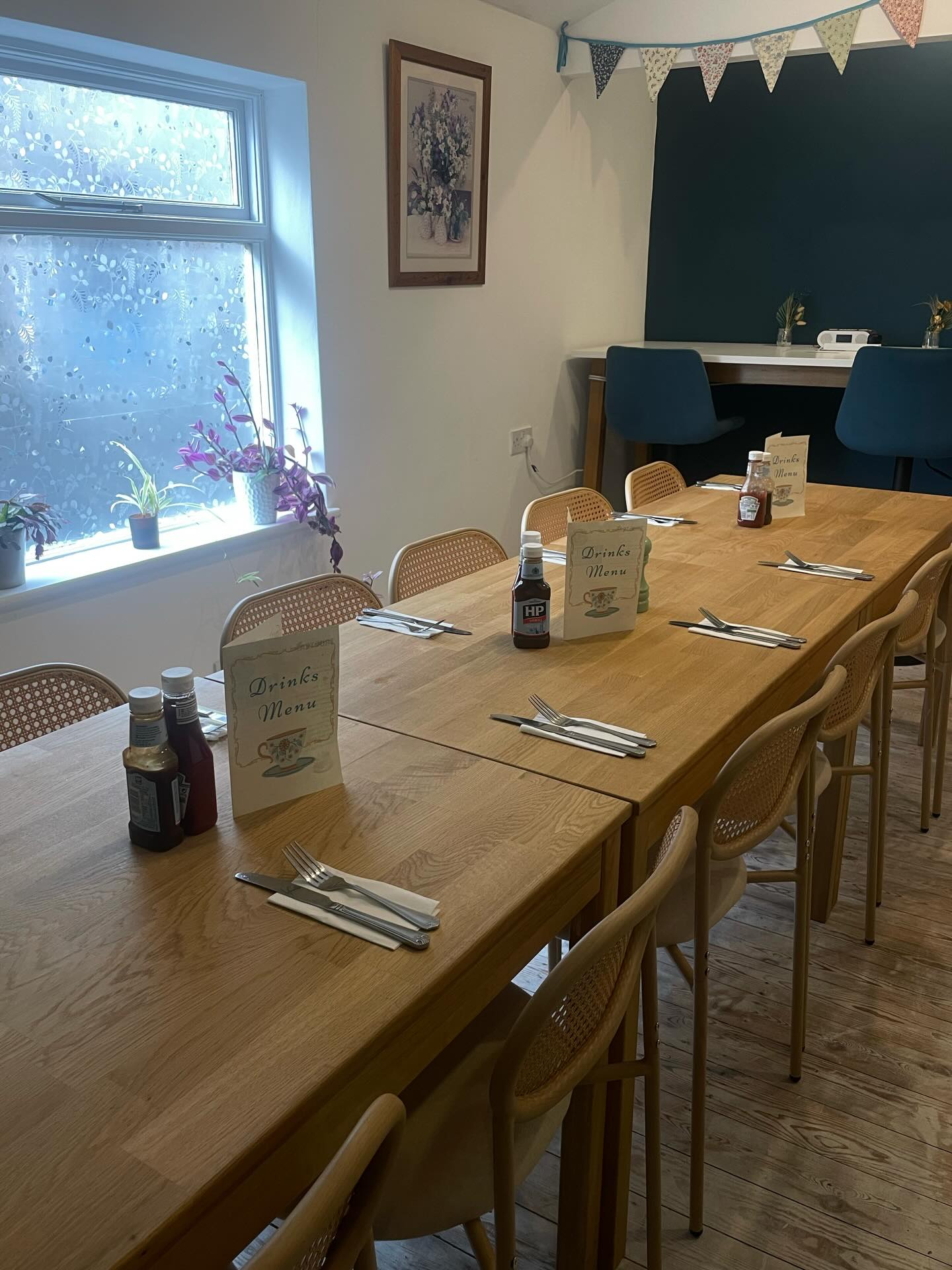 Breakfast Upstairs with the best kind of company 💍☕️
We hosted the most delightful Hen Do party for these lovely ladies in our upstairs function room yesterday and it was a blast 💙
Our Events Room is totally separate away from the cafe meaning no cafe bustle, just an intimate space for your party! 🎉🍾 #bridetobe #hendo #thirsk #teatime #functionroom