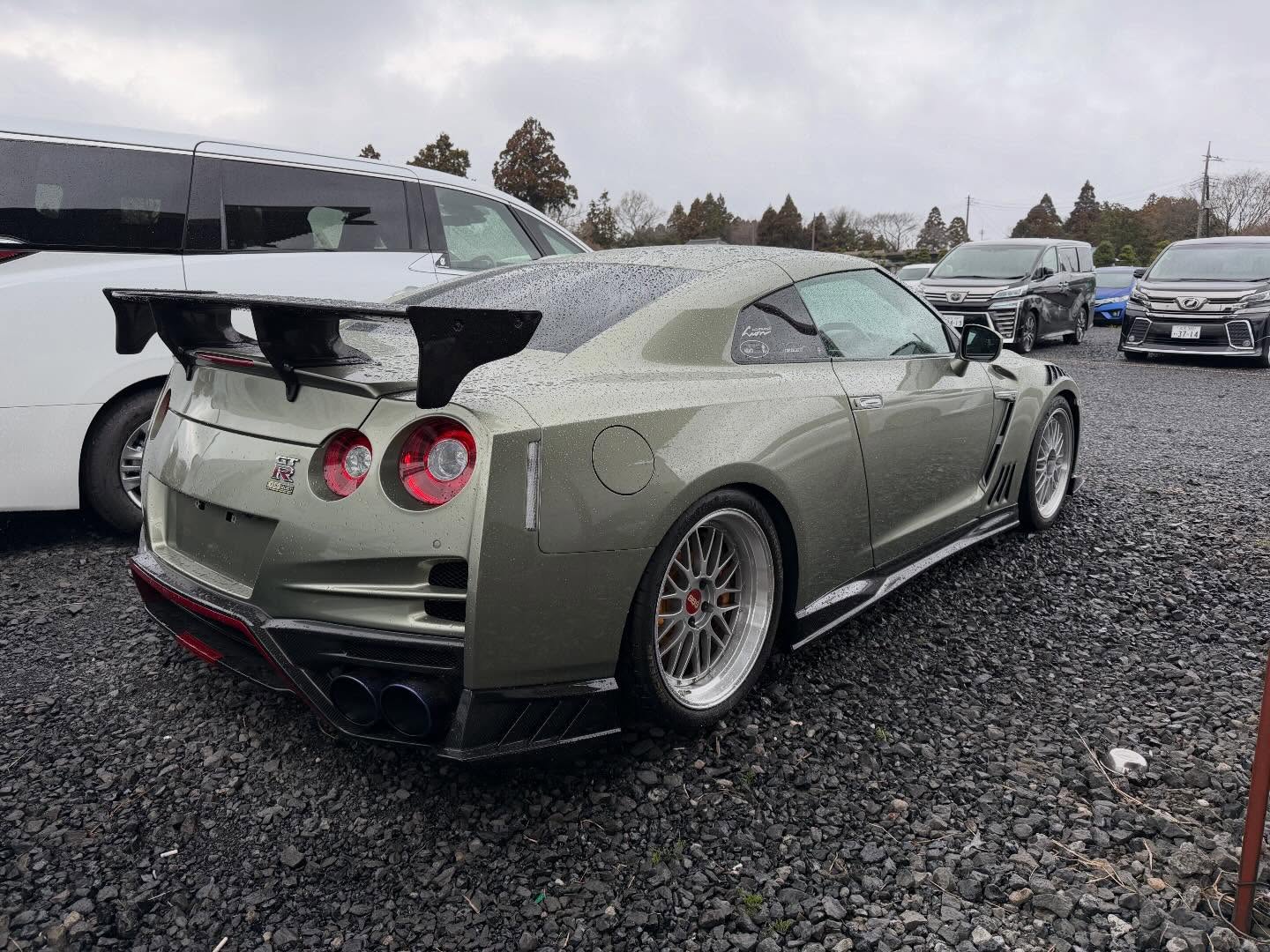 This has to be the find of the year for us at SR Auto Group. No, it is not a hyper car, not an exotic but in our recent trips to Japan we have taken back a bit of or old JDM style. This car is a masterpiece. Not only is it an R35, or an R35 with BBS LM’s, but it is fully upgraded R35 GTR built by Top Secret in Japan. To add another level of authenticity, it is signed under the hood by non other than Smokey Nagata of Top Secret who family piloted the Top Secret Supra around the streets of the United Kingdom. Even the paintwork in Millennium Jade has come out fantastically. I can’t wait to drive this in Japan on our next trip!
#jdm #nissan #topsecret #gtr #srautogroup