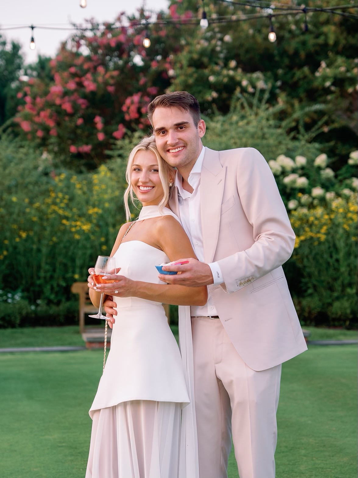 Throwback to a dreamy summer night, the night before Lauren and Nick’s big day ☁️💖🥂
On the lawn, wine in hand, and a quiet kind of anticipation for what’s ahead. Relaxed, personal, and some of the moments that end up meaning the most.
Photography | @mandaweaver
Venue | @perrycabinweddings
#thenightbefore #summernight #summerwedding #easternshorewedding #easternshoreweddingplanner