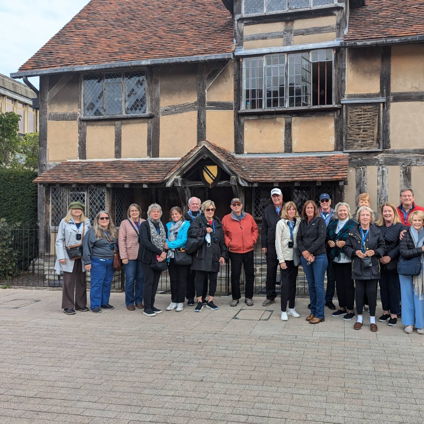 A fantastic week in the Heart of England with a truly wonderful group from @ourstatemag travel club. Some of the many highlights included Stonehenge, Shakespeare's Stratford, Blenheim Palace, the Roman Baths and a day in the Cotswolds!
.
.
.
.
#visitbritain #heartofengland #cotswolds #shakespeare #afternoontea #oxford #warwickcastle #visitengland #stonehenge #historicengland #windsor #newcollege