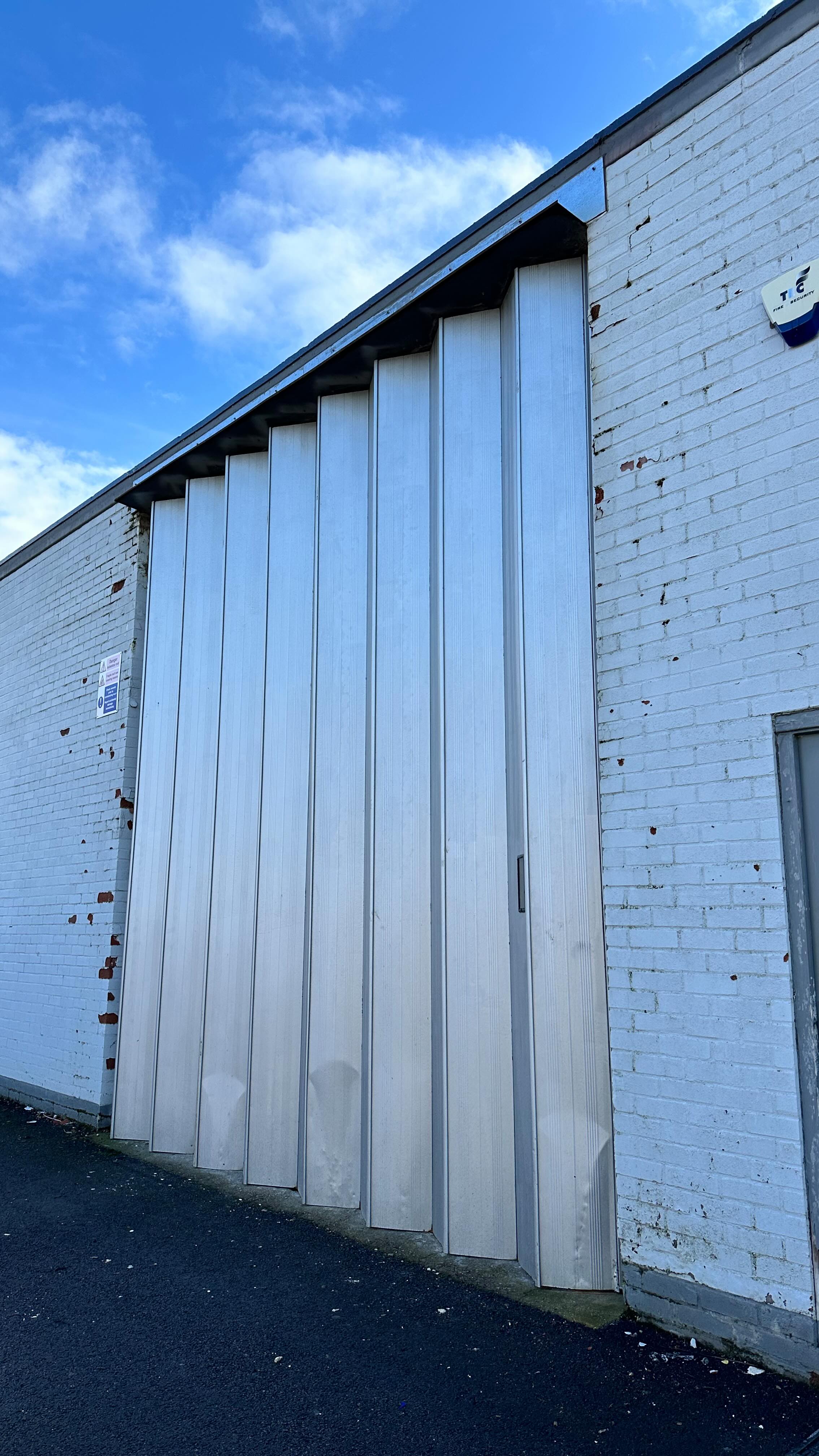 The countdown is ON!
We’ll be moving to a BIGGER premises this time NEXT WEEK!
We’ll be closed on Friday 27 March and will reopen on Monday 30 March.