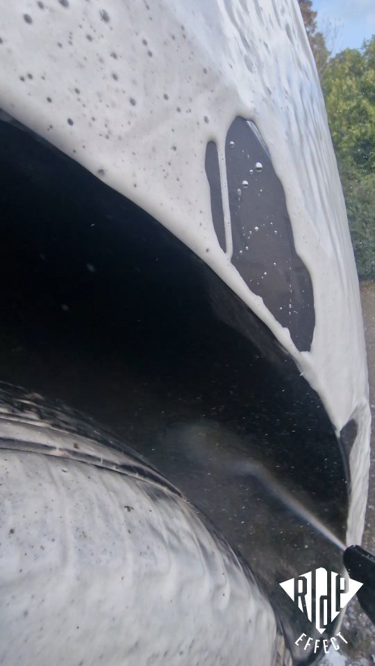 Cleaning those carpeted under arches that endure significant wear and tear! The blaster nozzle proving to be helpful in making this task much simpler 🙌🏽
Maintenance is key 🔑
Keep your ride shining year-round with our Maintenance Scheme — perfect after any of our premium cleans. Stay booked every 4–6 weeks to retain value and avoid end-of-lease charges.
✨ Professional Mobile Valeting & Detailing Specialists
📞 +44 7734 374012
📧 info@rideeffect.co.uk