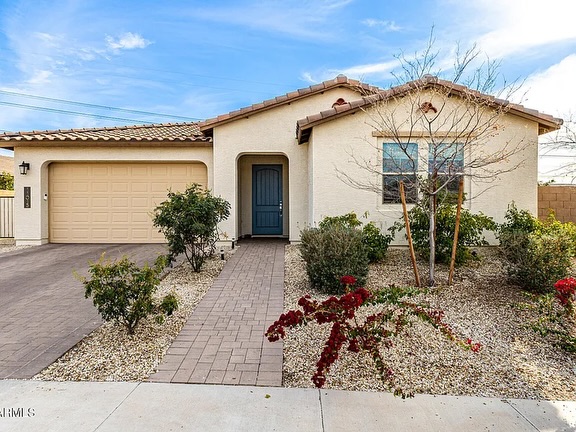 🔥 POOL + RV GATE + 3 CAR GARAGE?! This one checks ALL the boxes 😮🔥
Located in Verde Trails, this home is built for everyday living AND entertaining 👇
4 beds | 3 baths | 2,267 sq ft
💰$539,000💰
✨ Highlights:
💎 Open layout + wood-look flooring
🍽️ Modern kitchen with quartz + big island
🚗 3-car garage + RV gate
🛏️ Spacious primary suite + walk-in closet
🌴 Backyard oasis with pool + grass + covered patio
This is the kind of home you walk into and don’t want to leave 🤝
📲 Message me to schedule a private tour — and to learn more about programs that can help cover your down payment and closing costs!
Anthony Gonzales
A.Z. & Associates | The Rio Group
Hablo Español 🇲🇽
📲602-610-6386
📧 mailto:antsellshomes.az@gmail.com
Listing courtesy of: Orchard Brokerage
#AZRealEstate #PhoenixHomes #HomesForSale #AZRealtor #HouseHunting