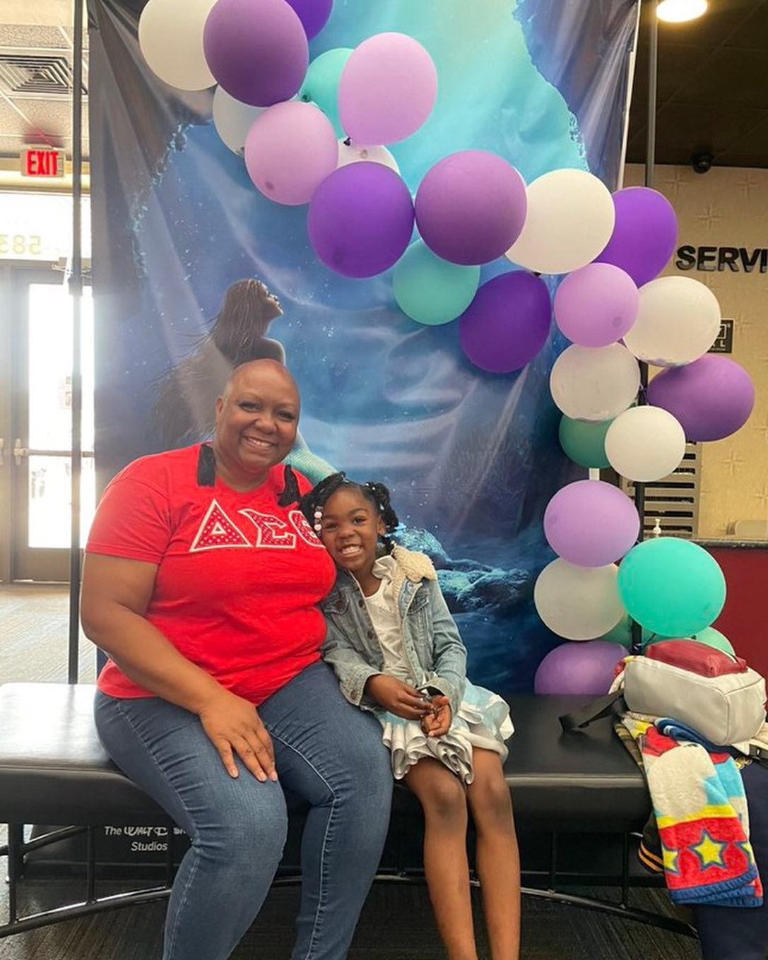 Over the past two weeks, Sorors and their families across the Bay went to see the The Little Mermaid with star @hallebailey 🧜🏽♀️✨