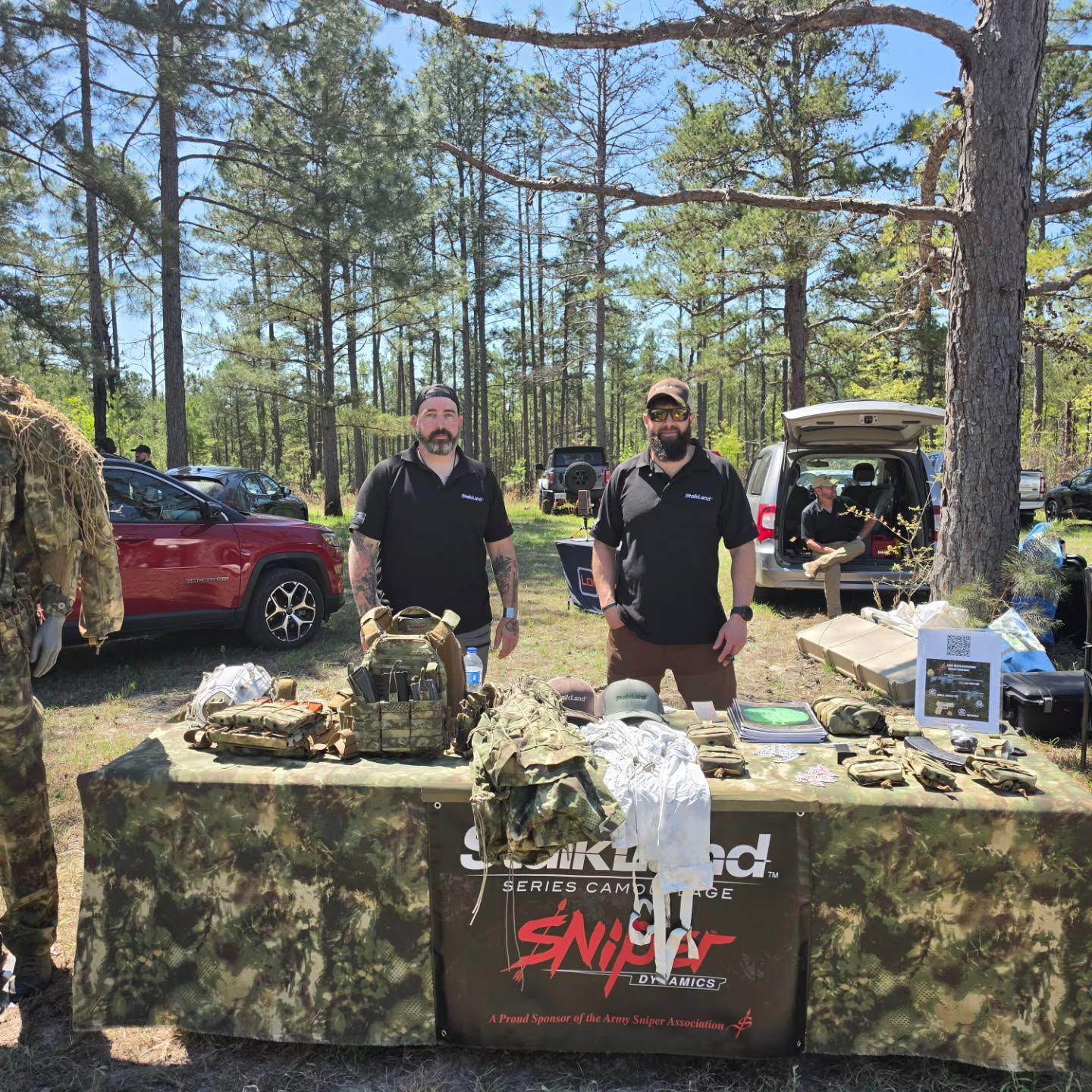 Had a great day of end user engagement at US Army International Sniper Competition Vendor Exhibit Day 1. π€π»π
@brookwoodcompanies @mmitextiles @tacticalconcealment