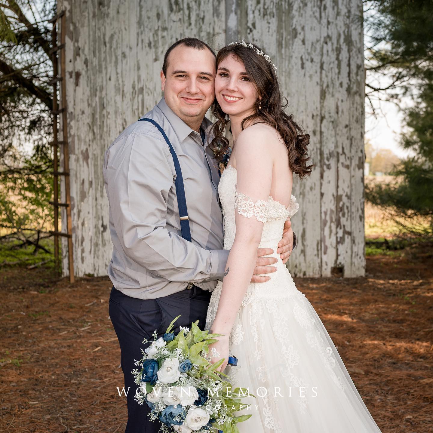After we did their engagement photos we couldn't wait until their wedding, and they did not disappoint! It was so beautiful seeing these two enjoy their day together. Thanks Shelby & Domonick!!