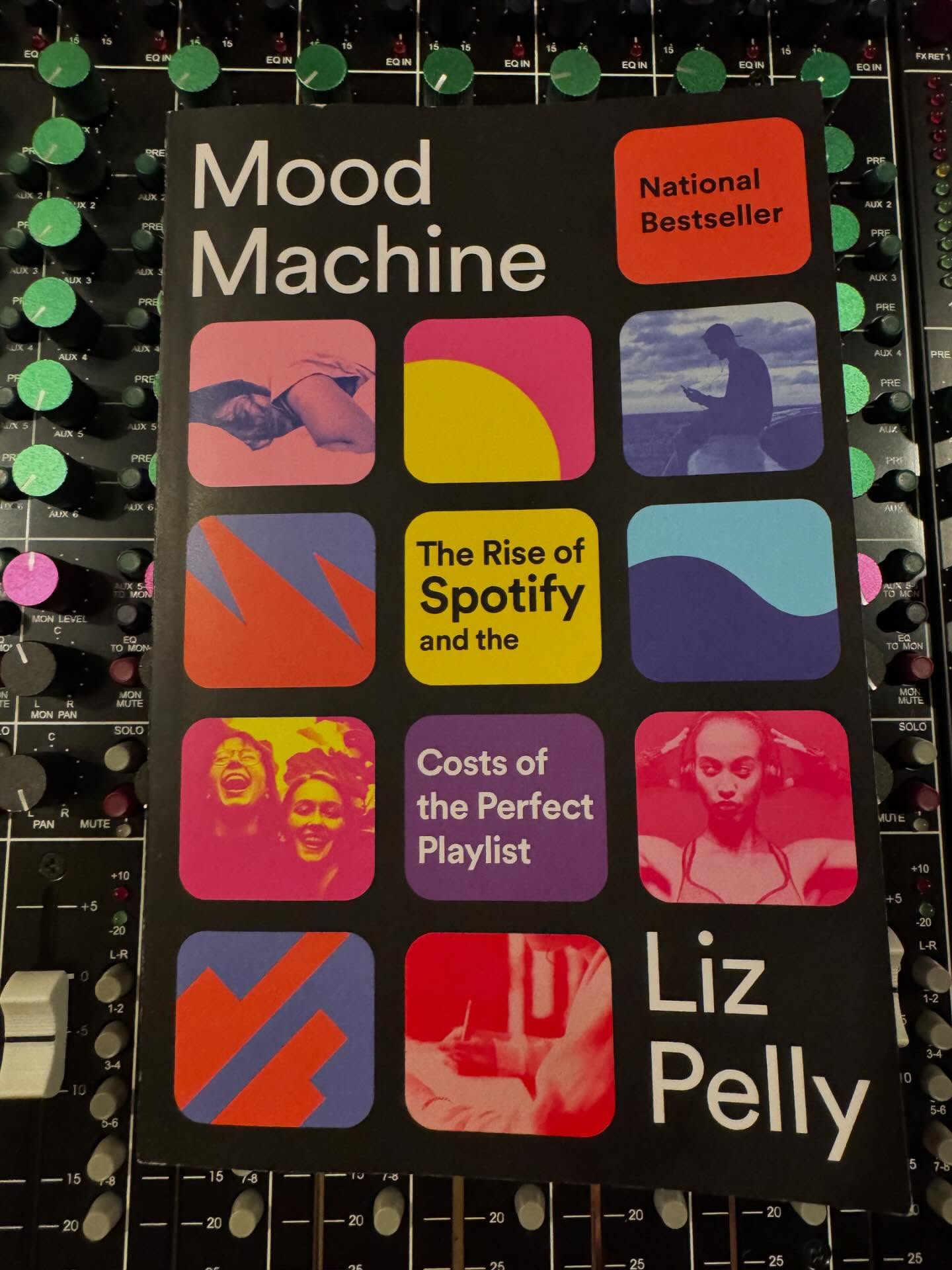 If you’re an artists releasing music right now, this is a MUST READ, really for any musician. Such an incredible book by @lizpelly
#independentmusic
#synthwavemusic