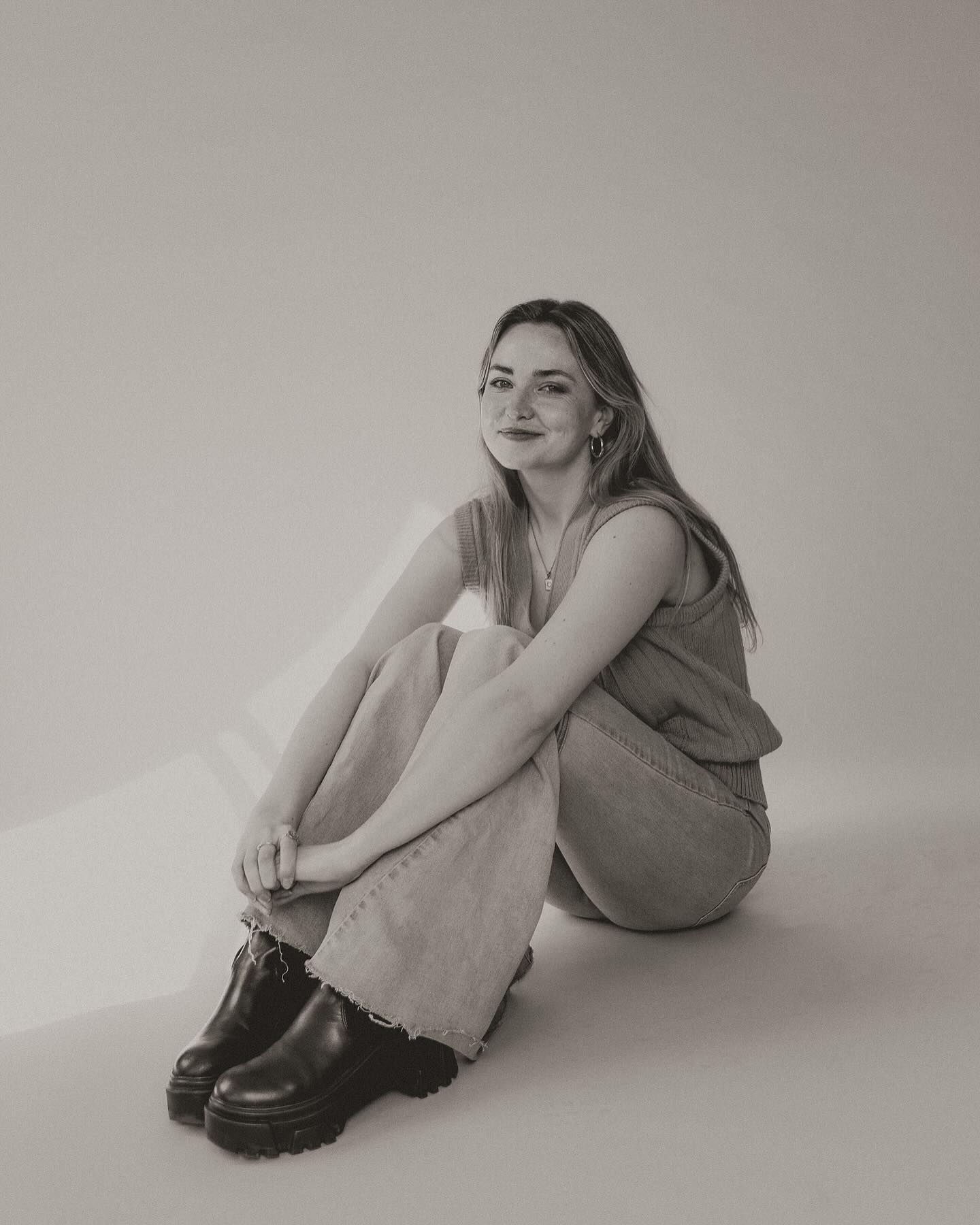 i’m sat
📸: the incomparable @greenotterdesign