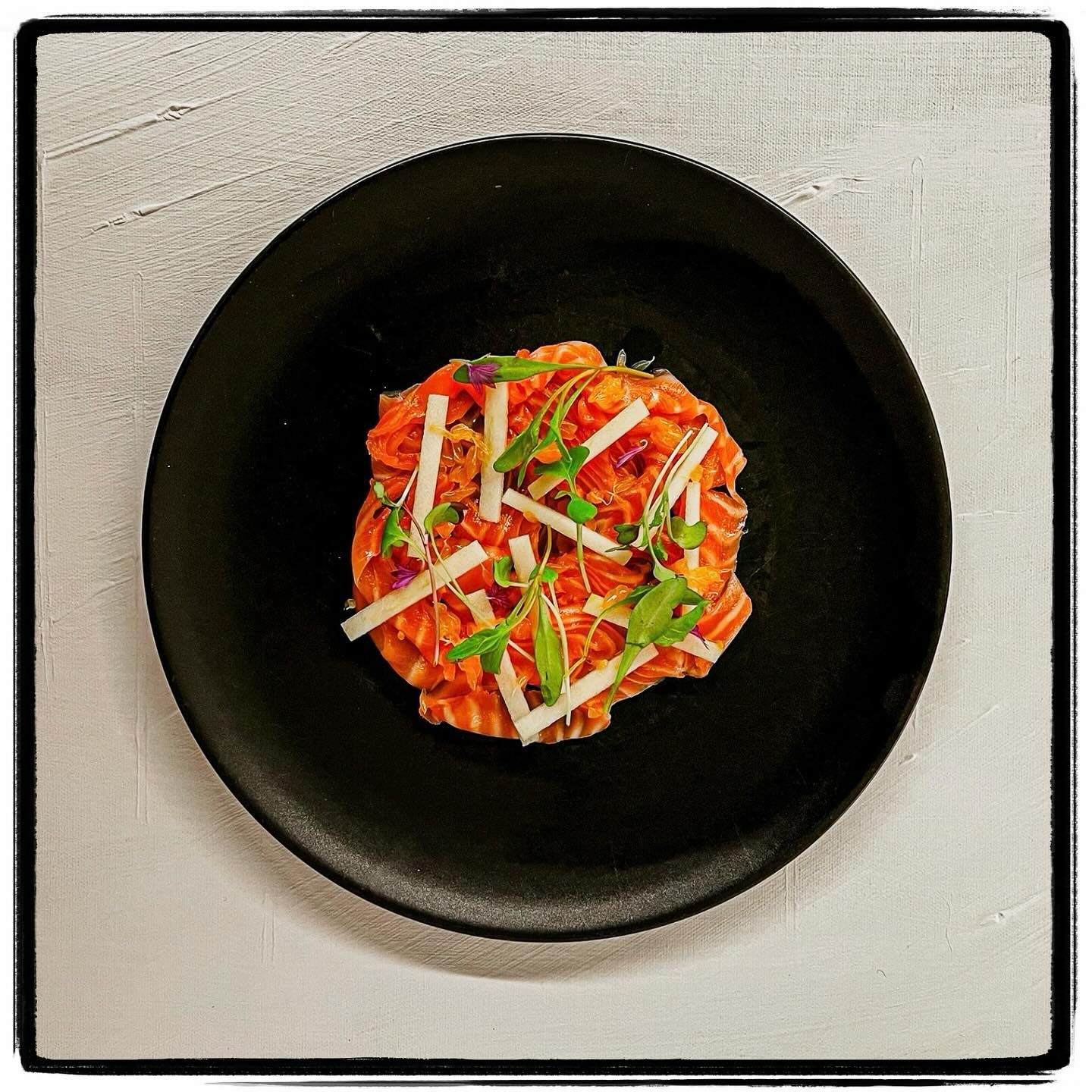 This week’s starter is Salmon Carpaccio in A Major. It’s easy to make and tastes absolutely delicious.