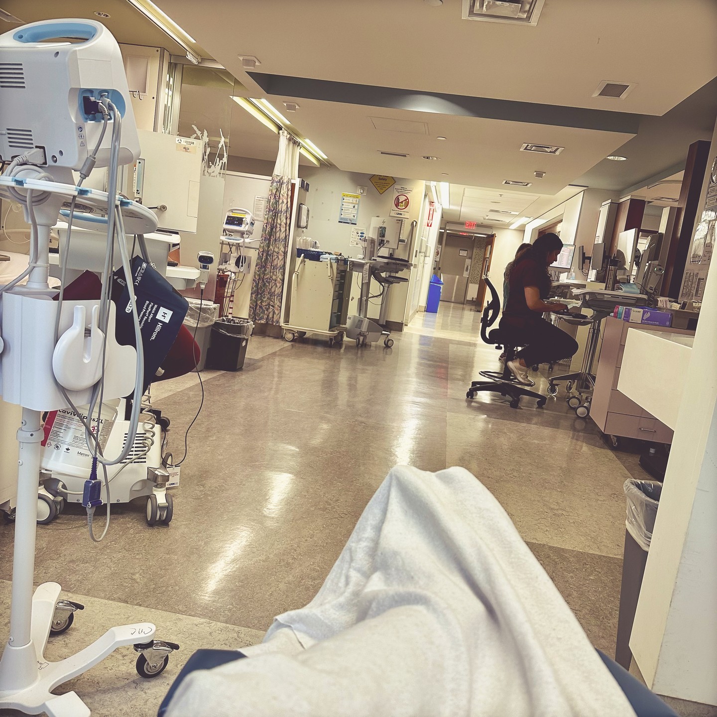 On Sept 11 2018 I walked onto the 4th floor @thepmcf for my first day of chemo. And yesterday I walked onto that same floor, marking 6 years of ongoing treatment.
I also saw my oncologist last wk to go over my scans which, since finishing chemo in March 2019, are still stable. NED in fact!
And while these infusion days & appts have become quite mundane, this time of year is always a bit triggering.
Not because we’re wks away from Breast Cancer Awareness Month. But because it ends my string of initial cancerversary dates.
I don’t really know what specific event warrants the CANCERVERSARY title?
Is it the day I found out I had cancer? The day I found out I would need chemo? The day I found out it wasn’t stage II, but stage IV? The day I started chemo?
I lump them all in together as 6 wks of blinding overwhelm.
While I don’t wish cancer on anyone. I especially don’t wish that 1st mth on anyone. All the tests & scans. Meeting your Onco for the first time to discuss results & treatment ops.
Someone who 1 min ago was a stranger. And is now essentially your lifeline.
The amount of knowledge I have gained over the last 6 yrs is FKN WILD!
About the only good thing cancer has brought are the people I have met w/in the community.
@kellyfightslikeagirl who I met in the wig shop at PMH while having a complete MentyB a wk before starting treatment – who lived just 5 mins away from me and became a very good friend + walking buddy.
The people I sit beside on the chemo flr every 3 wks when I go for treatment. Some who I chat with. Others who I simply exchange a warm smile & knowing nod with.
The people I've met at cancer events, fundraisers & even here, who have become genuine friends.
The people who GET IT!
6 years tho!
I beat the ol' stats on the life expectancy of someone diagnosed w/ MBC.
But I know far too many weren’t allowed that privilege – because #stageivneedsmore
And that’s why I’m teaming up w/ @lump_into_lemonade to fundraise again for @turningthepageoncancer
So if you can, PLEASE DONATE (link in bio)🙏
All funds go to @rethinkbreastcancer MBC fund. And I talk more about the incredible work they do in today’s blog post (link in bio)