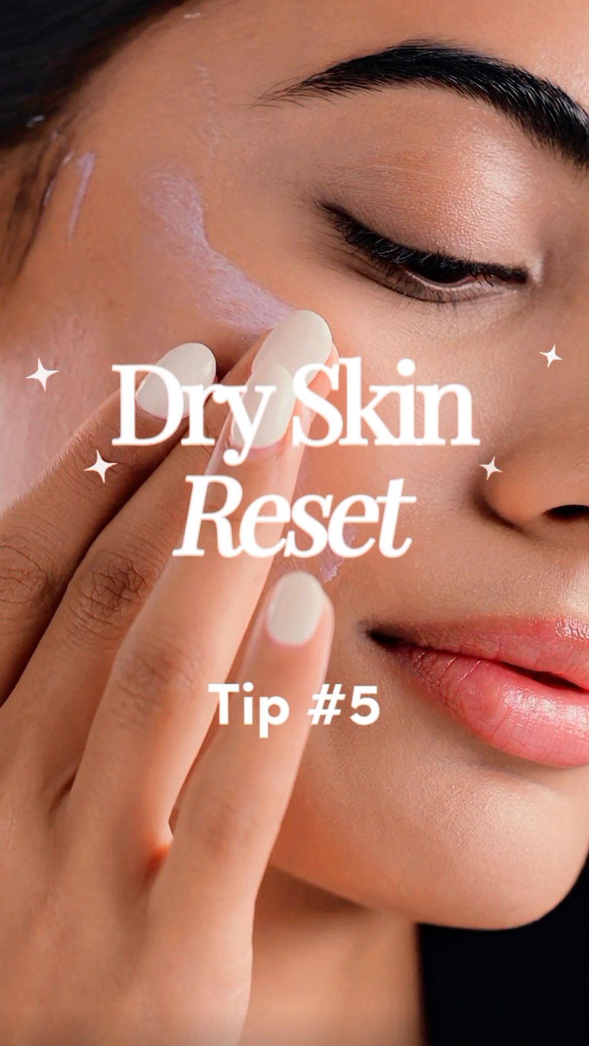 Timing matters and your skin canât wait.
This builds on Tip #4 đ
If youâre already patting your skin dry and leaving a bit of moisture behind, youâre on the right track.
But hereâs where most people go wrong:
They wait too long to apply their moisturizer.
Within minutes of stepping out of the shower, that water starts to evaporate.
And when it does, your skin loses the hydration you were trying to keep.
The fix is simple:
Apply your moisturizer within 1 minute of getting out of the shower.
This helps seal that leftover water into your skin and supports your barrier when it needs it most.
Itâs not just what you use. Itâs when you use it.
Follow along for the next step in your Dry Skin Reset.
#dryskintips #dryskinreset #northyorkskinclinic #torontowinter medispa