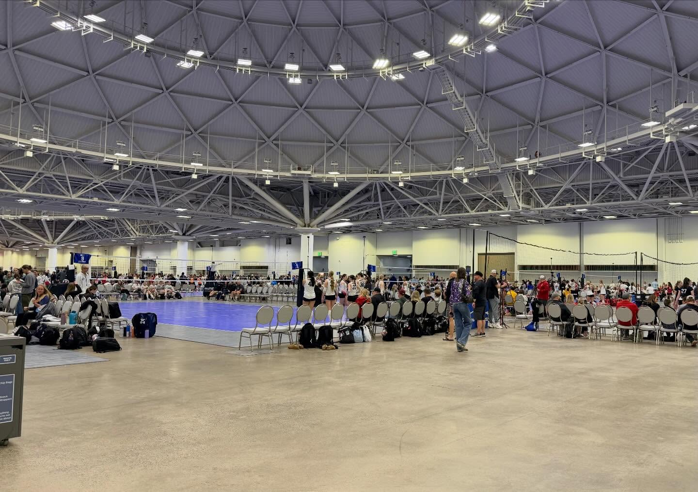 Heading into day two of the Northern Lighrs and MEQ Qualifiers…
Still in the hunt for a bid:
18 Blue
16 Blue
16 Silver
15 Silver