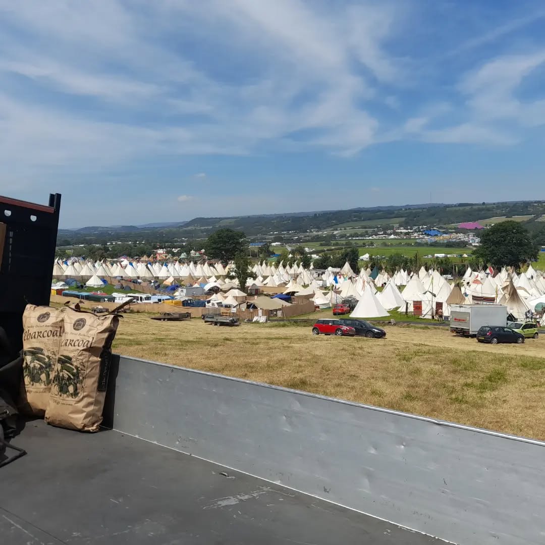 Empty truck time!
2nd day of deliveries done to Glastonbury Festival traders!
Proud to be official Charcoal wholesaler for another year!
#britishcharcoal #Glastonbury #glastonburyfestival