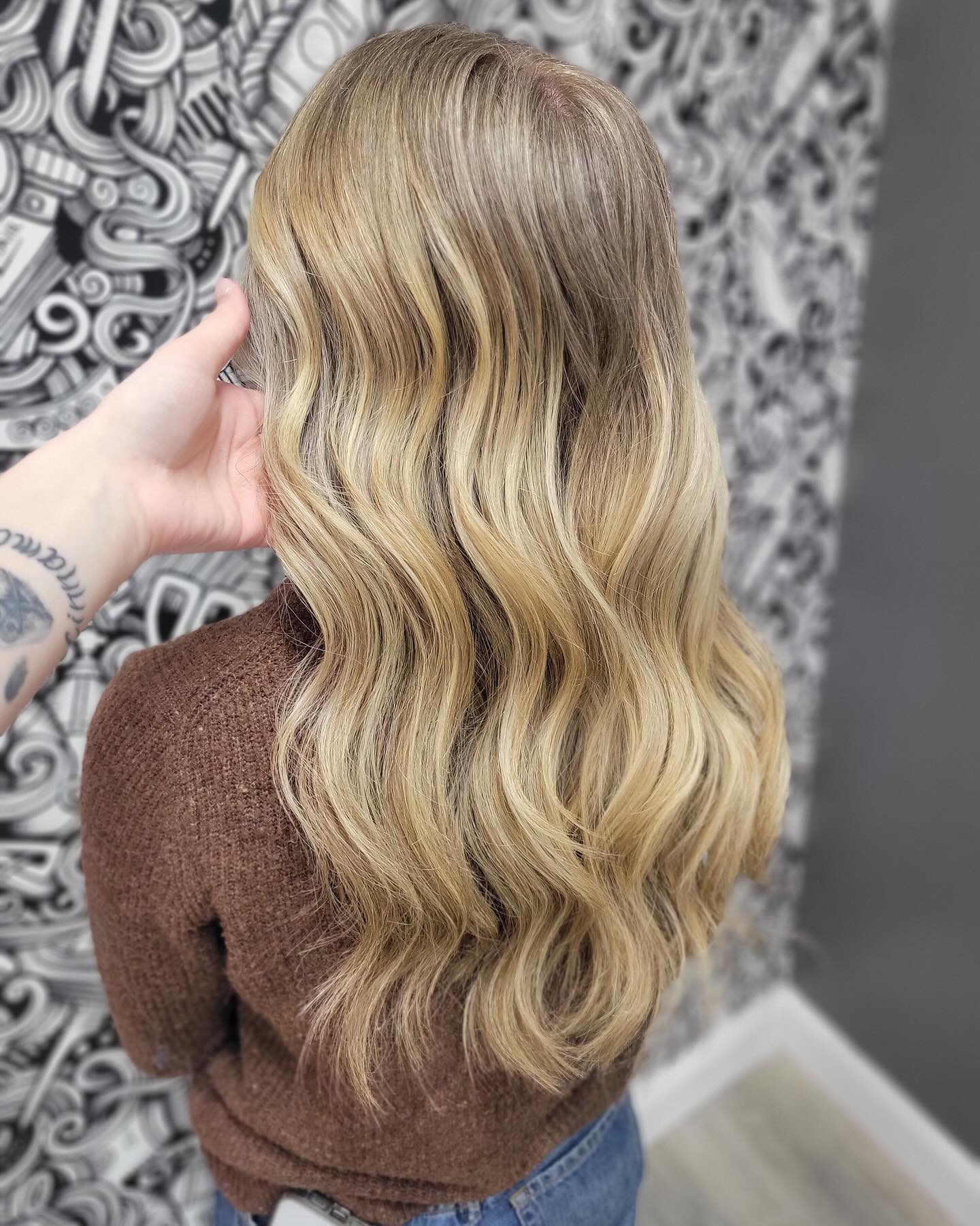 Blonde life ✨ neutral blonde
done by Heather ✨