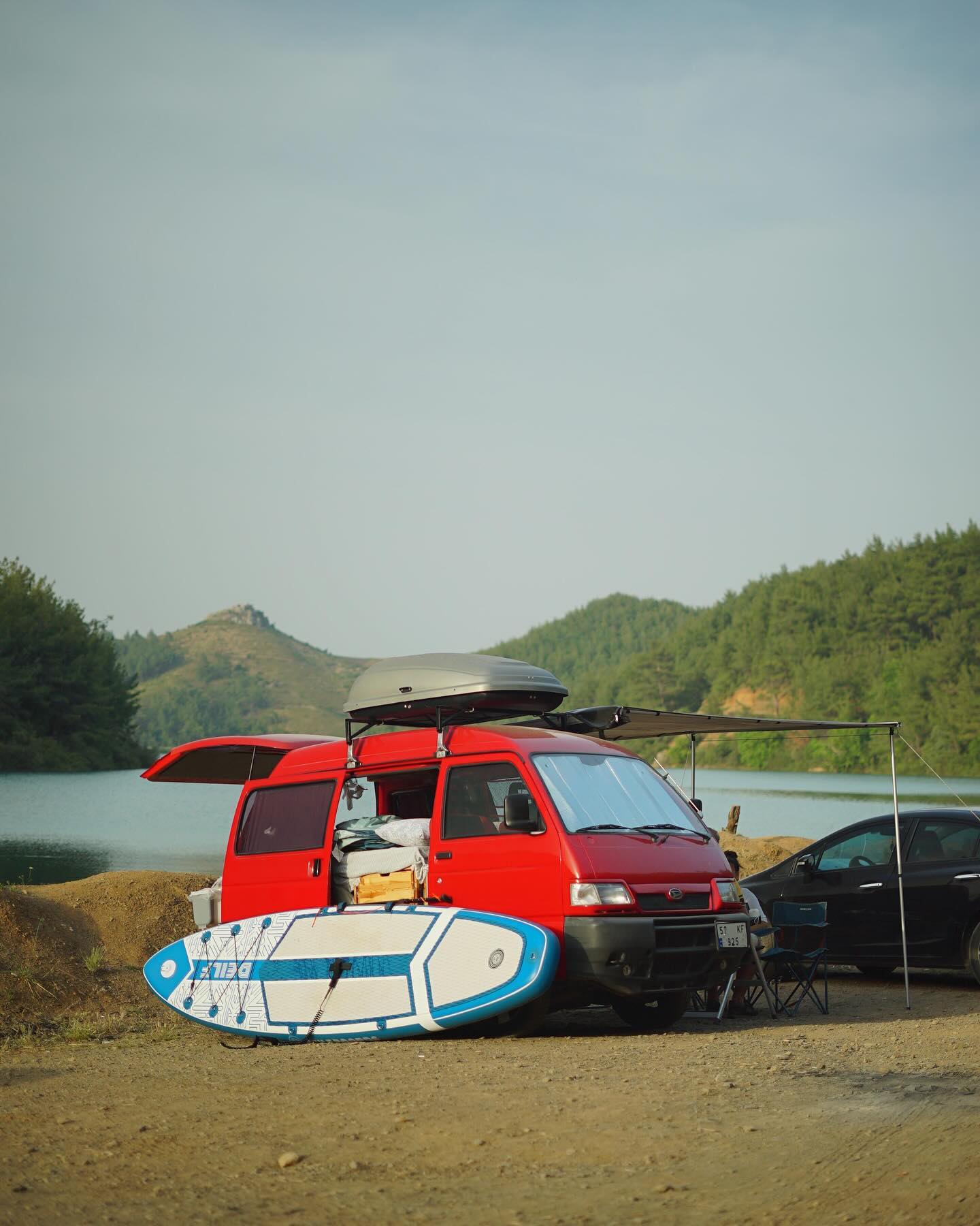 En keyifli yol arkadaşı 💫
#deilfboards
.
.
.
#deilfboards #yoga #sup #supyoga #supworld #supturkey #paddlevibes #paddleboard #sailing #suplife #paddleboarding #beachlife #supturkiye