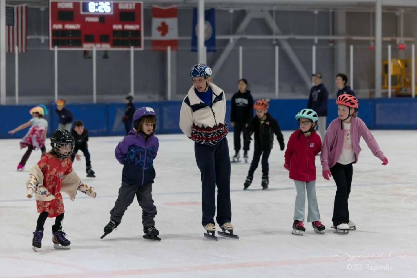 Lots of smiles Friday night at @usspeedskating Tour of Olympians in Virginia! πΈ Raymond Lin