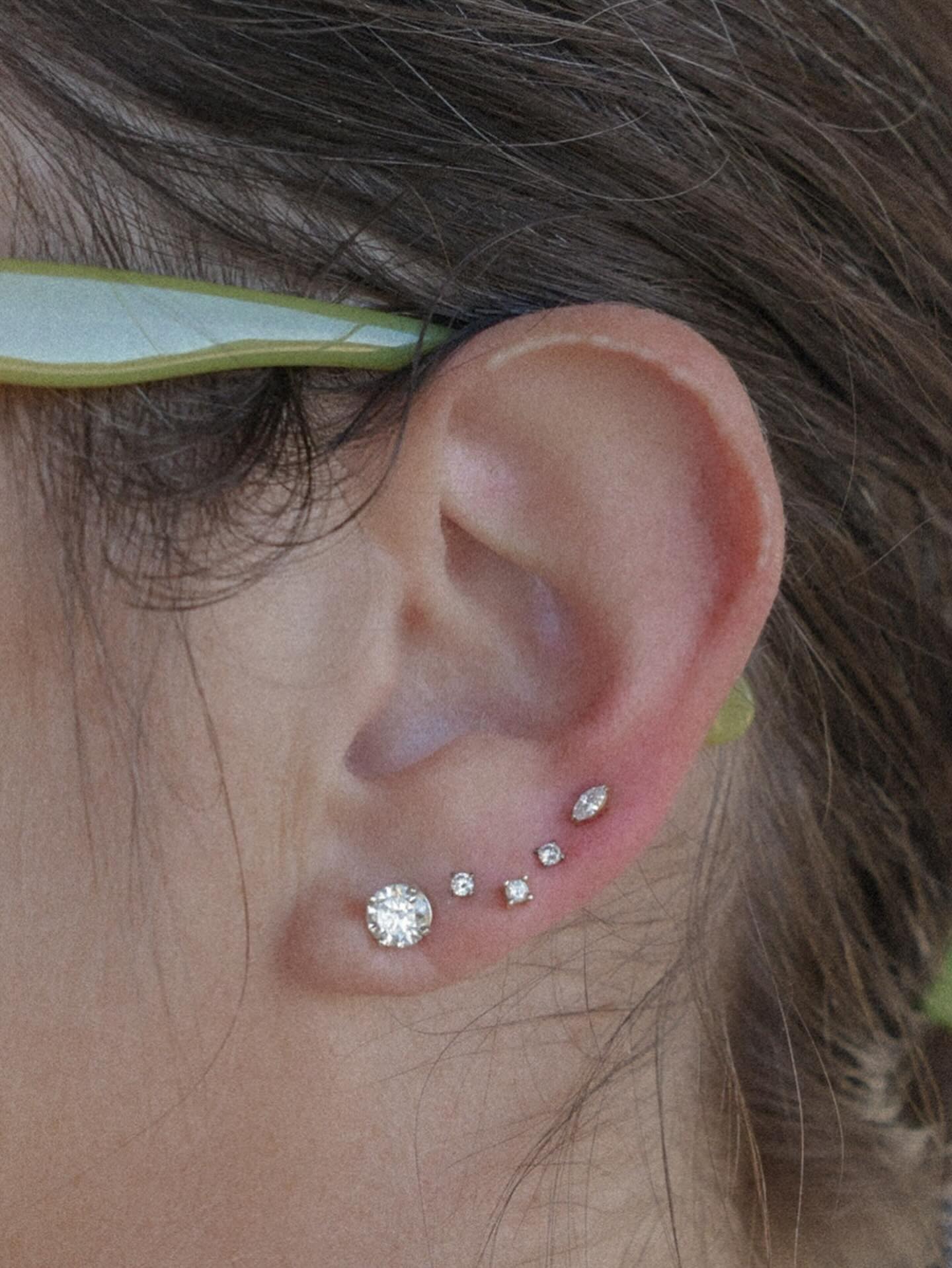 Simple or more complex ear, we’re here for all the dazzling ✨
