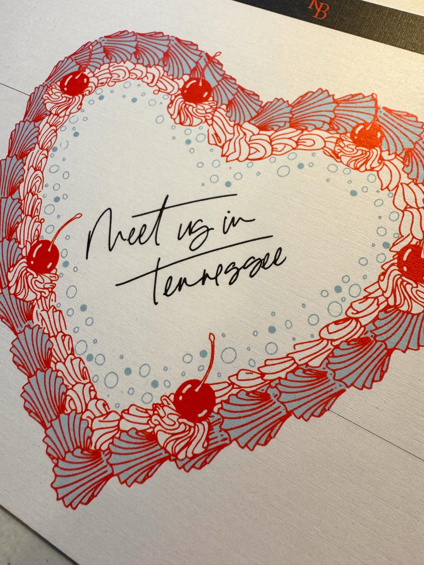 When I ask for your Pinterest boards and inspo, I mean everything.
The vibe, the details, the random photo you almost didn’t include—all of it.
This suite needed something personal, so we pulled from their engagement cake and turned it into a custom illustrated belly band.
.
.
.
#annapolisstationery #annapolisdesigner #illustrationdesign #luxuryinvitations #boldweddingdesign