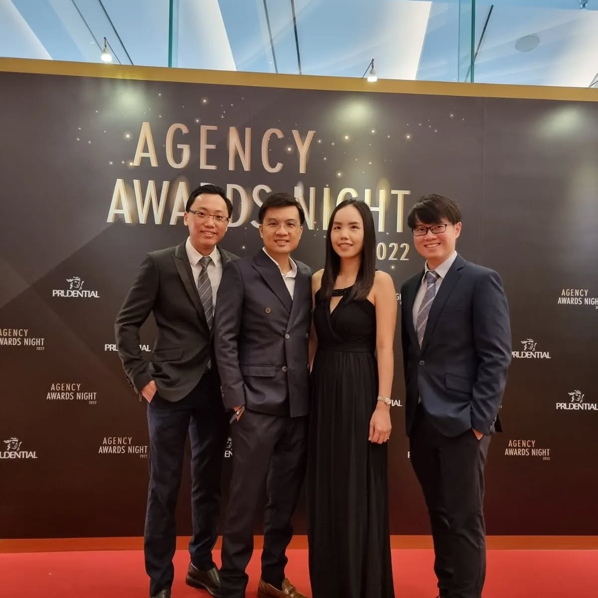 Prudential Awards Night 2022
A night of celebration for our awards qualifiers. After a year of hardwork, we come together to congratulate one another and enjoy the night. 🎉🎉🎉
@yourfinancialpartner_sg 👏
@aileenlin__ 👏
@justin_tjw 👏
@desmond_looi
Missing @maywathon 👏
@lynettewlx