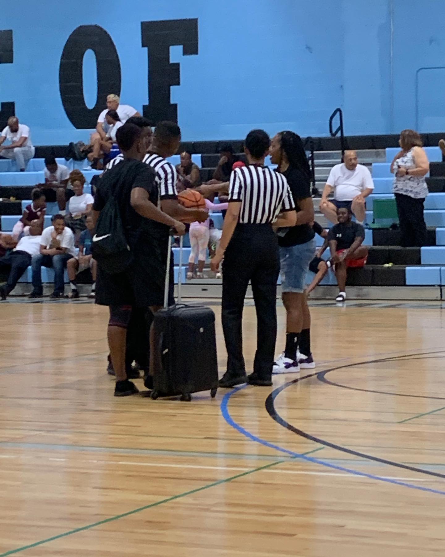 Great night in the office for these officials at @thebwileague ! Solid work by everyone! We are getting better everyday! .
.
.
.
#elevenoneofficiating #thebwileague #referees #development #baltimorebasketball #baltimore #elevenoneofficiating #referee #basketballofficiating #basketball #refereetraining #refereetrainingprogram #refereetrainingcamp #refereelife #referees #basketballofficials #basketballrefereelife #basketballislife🏀 #basketballneverstops #basketball