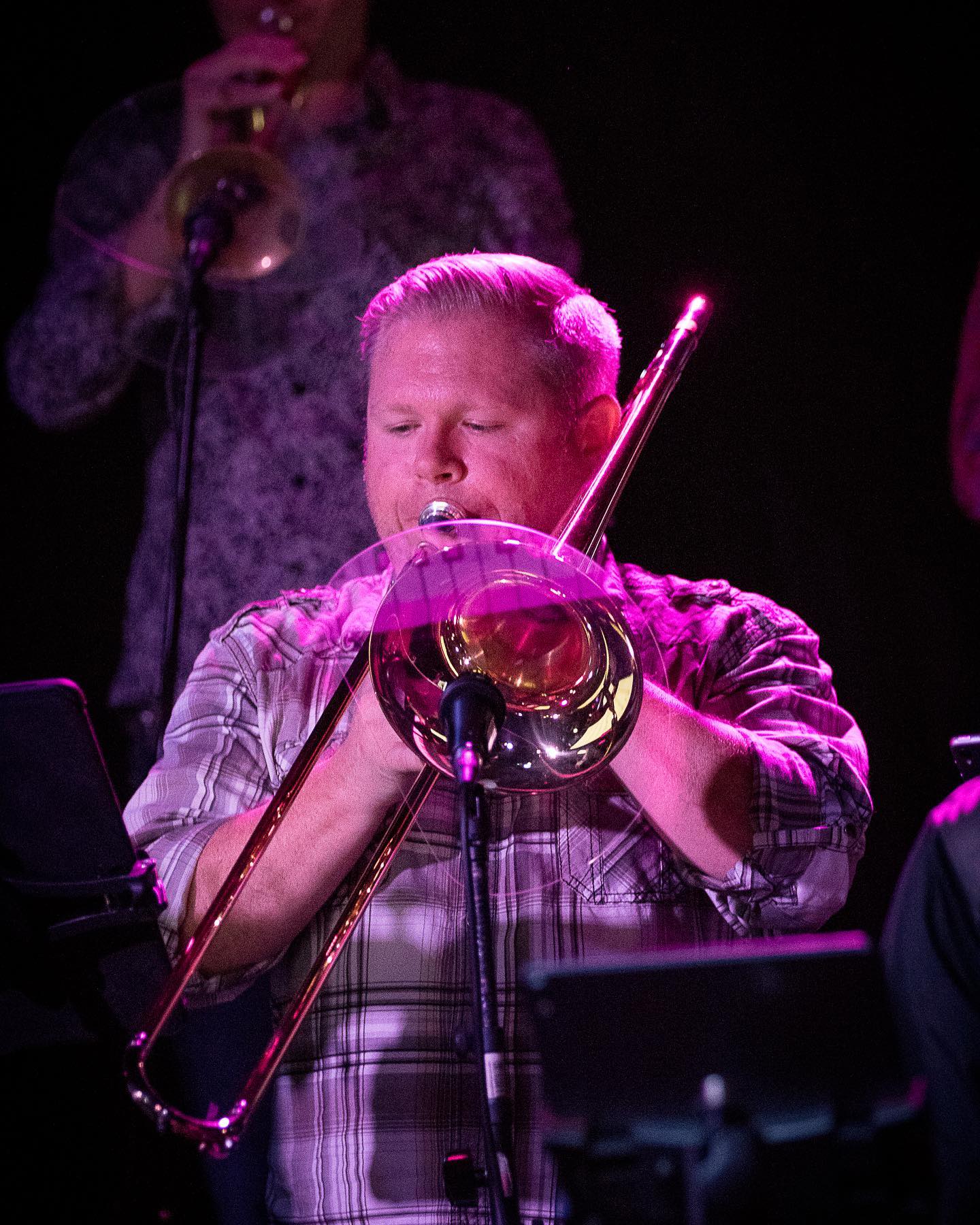 A few shots courtesy of @amandavarianphotography from the @thesmokingsectionband band show at @3rdandlindsley Friday Sept 30th
A great time with some wonderful people that just happen to be a part of a great band and a pretty killin’ horn section.
Check the last photo to see me being my typical knucklehead self when they introduced me 😂
#smokingsection #band #nashville #funk #615 #hornsection #rnb #popmusic #trumpet #trombone #saxophone #trombonedollars #hornsmakehits