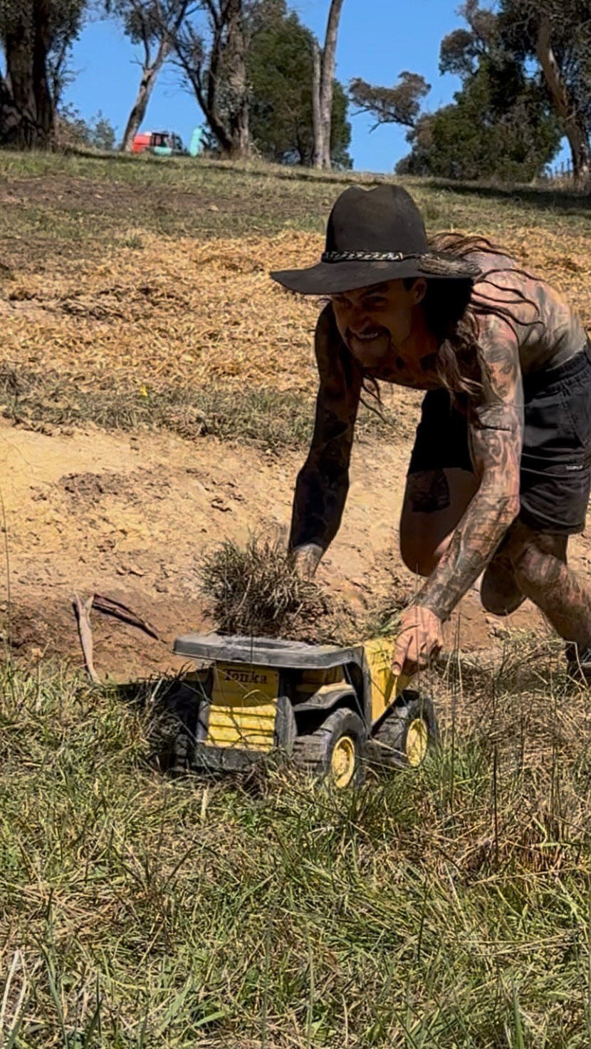 Adapt or DIEsel
@bp.australia @ampolaustralia exxonmobil_aus