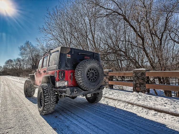Happy Tushy Tuesday all, talk about a whirlwind of a week and a half, from some areas of the state getting three feet or more of snow, to back in the 70’s again a few days later. It probably goes to the old saying, don’t like the weather. Wait, it will change! The constant shifts make me wonder what’s next, and I bet many of you feel the same about how unpredictable our weather can be.
#tushytuesday #jeeplifestyle #winter #holidays #jeepfun overland jeep tuesday jr_jeep jeepandjeeps jeepfun jeepwranglerunlimited jeepwrangler jeepsofinsta JeepSpirit JeepCulture winter planning thoughts 2026 weather