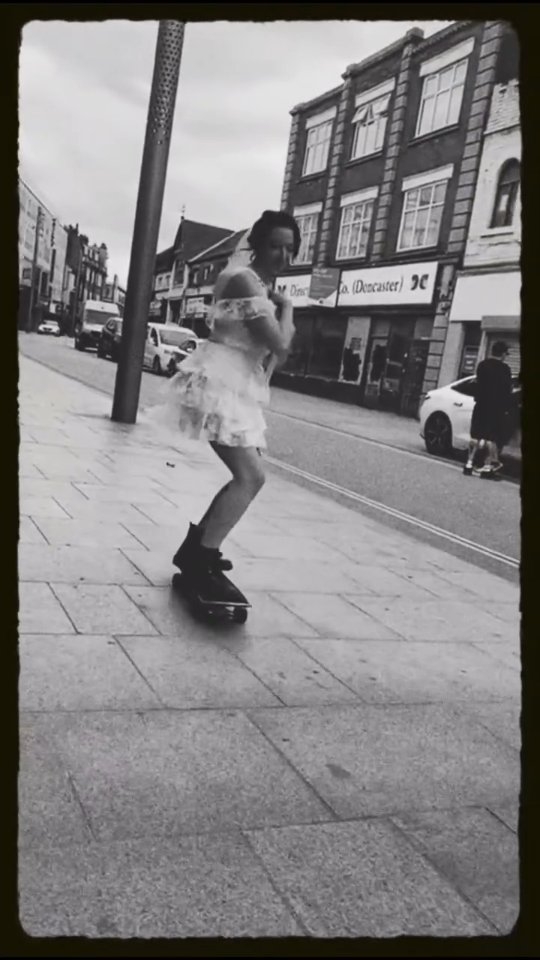 Skate Social every Monday 6pm-9pm (weather permitting) & we close to the rest of the public at 7pm.
Come and join this bunch of degenerates and brush up on your roller skating, inlines or skateboarding skills!
Whether you're brand new and just got your first pair of skates/board or finding your flow again, come roll with us.
It’s relaxed, a bit chaotic, but always a laugh!
#boneidlelounge #doncaster #rollerskating #inlineskating #skateboarding
