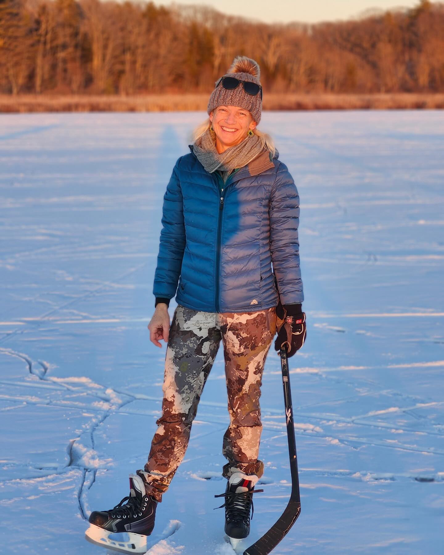 A sunset/moonrise skate with friends can make the long cold winters in Maine feel a little more joyful🌅🌝⛸️