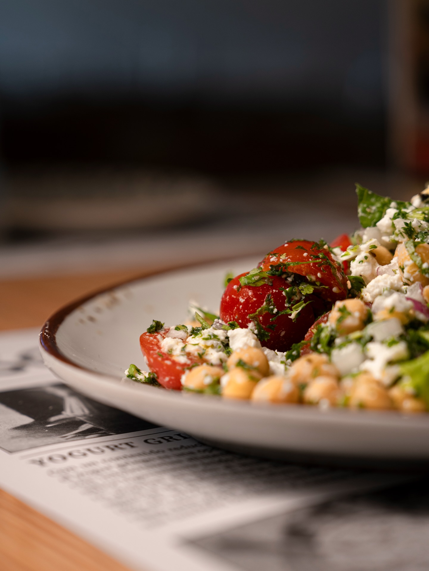 Hoy es martes… y es el momento perfecto para darte ese gusto que tanto mereces ✨
En NISOS te esperamos con una experiencia que va más allá de comer… es disfrutar, desconectarte y volver a lo que realmente importa.
Recuerda que puedes realizar tu reserva o también pedir para llevar y disfrutar donde prefieras 🤍
🕐 Horarios:
Martes a jueves: 12:00 pm – 10:00 pm
Viernes y sábado: 12:00 pm – 10:30 pm
Domingo: 12:00 pm – 10:00 pm
Te esperamos hoy en NISOS ✨