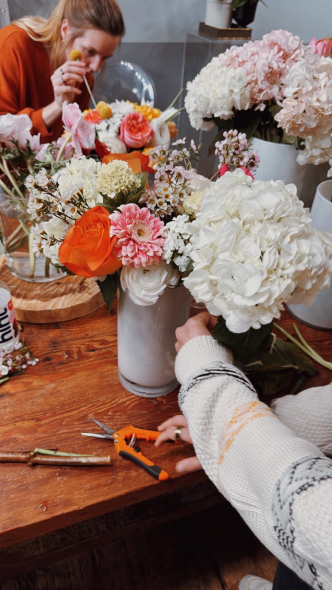 This month, in flowers.
#luxuryflorals