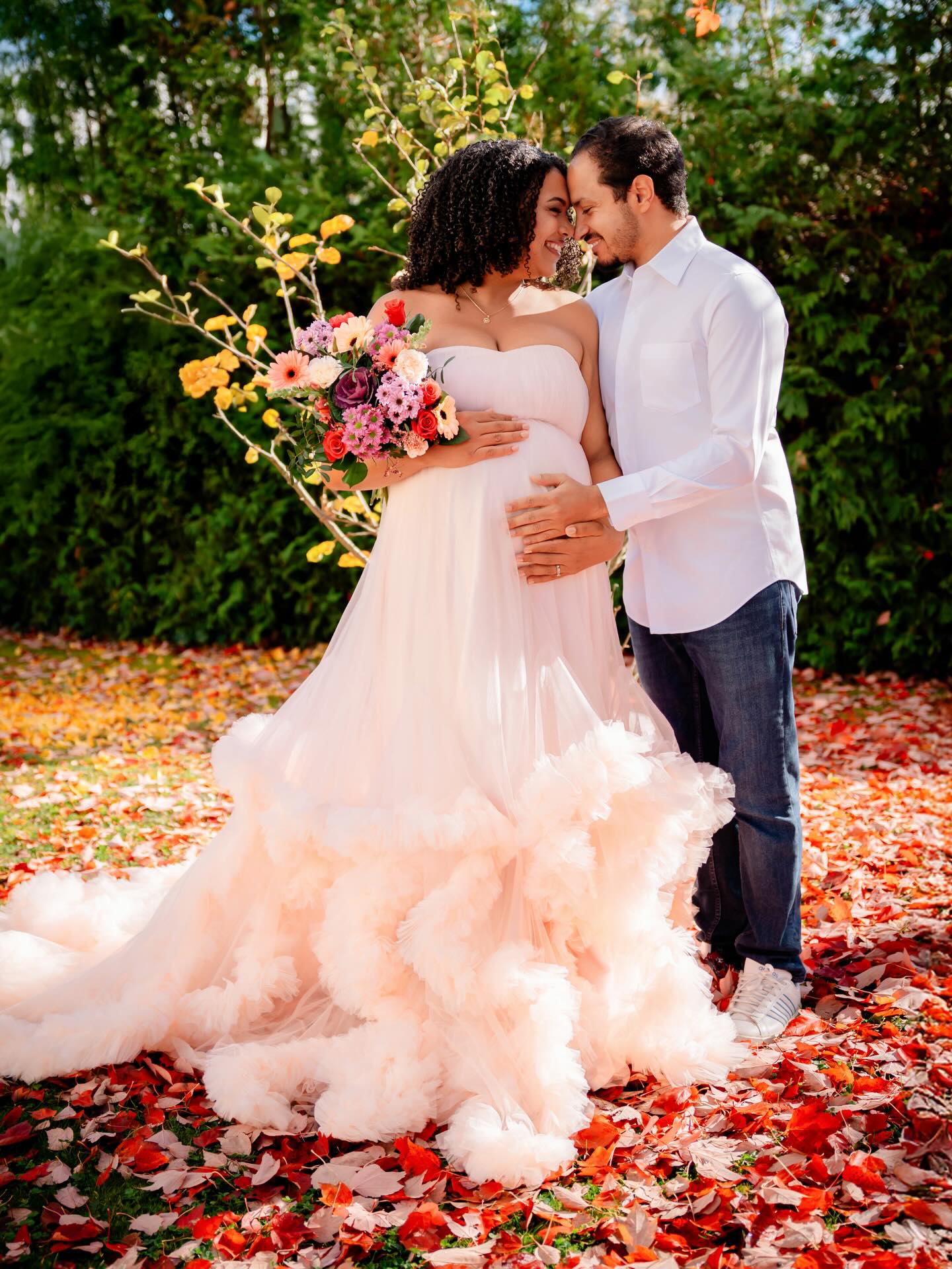 You know, I almost didn’t post these photos… but on a rainy, cold day like this, it feels so good to bring back some color ❤️
How beautiful they are — in the studio and in the garden. Nature always finds a way to brighten everything 💐.
.
.
Newborn, Family & Maternity Photographer in Zürich area | Ksenia Photography
.
.
Neugeborenen-, Familien- & Schwangerschaftsfotografin im Raum Zürich | Ksenia Photography
.
.
.
.
#maternityphotography #motherhood #zurich_switzerland❤️ #newlife #schwangerschaftshooting