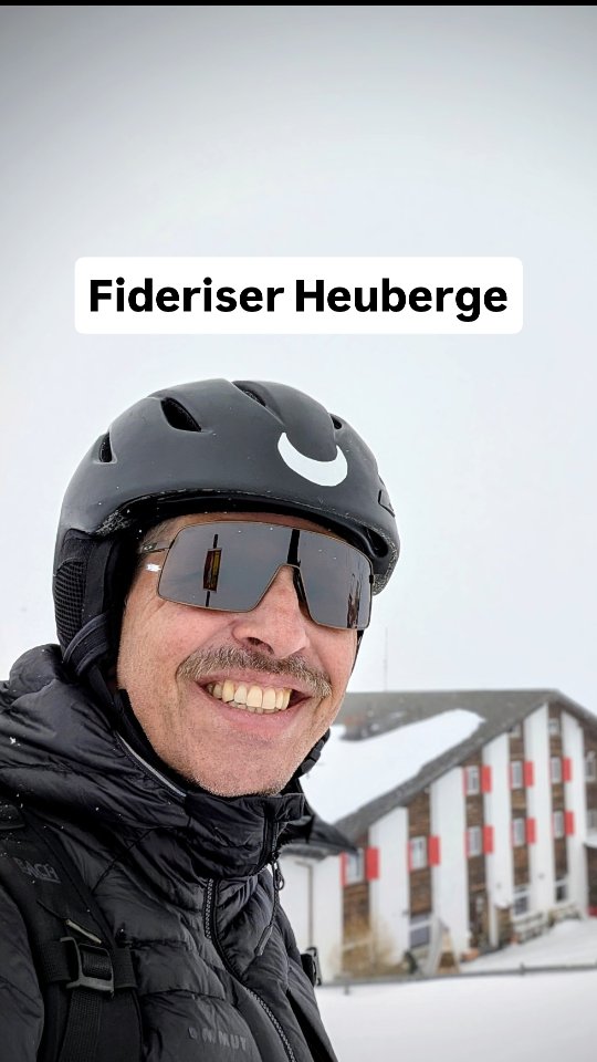 Neuschnee statt Plan A.
Langwies hat heute nicht funktioniert – aber genau das macht die Berge aus.
Anpassen. Entscheiden. Weitergehen.
Und am Ende: frischer Powder und einfach richtig viel Spass.
Manchmal sind es genau die ungeplanten Tage, die hängen bleiben.
